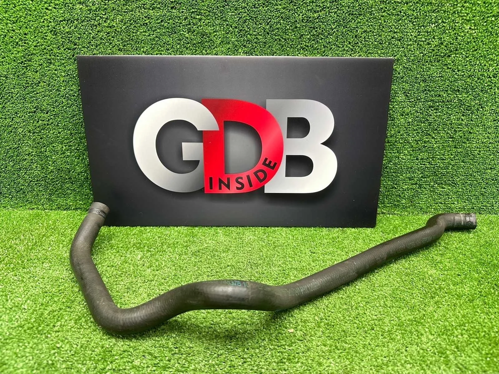 Патрубок системы охлаждения BMW 5 series 26.11.2010 11537581872 F11 N52B25AF