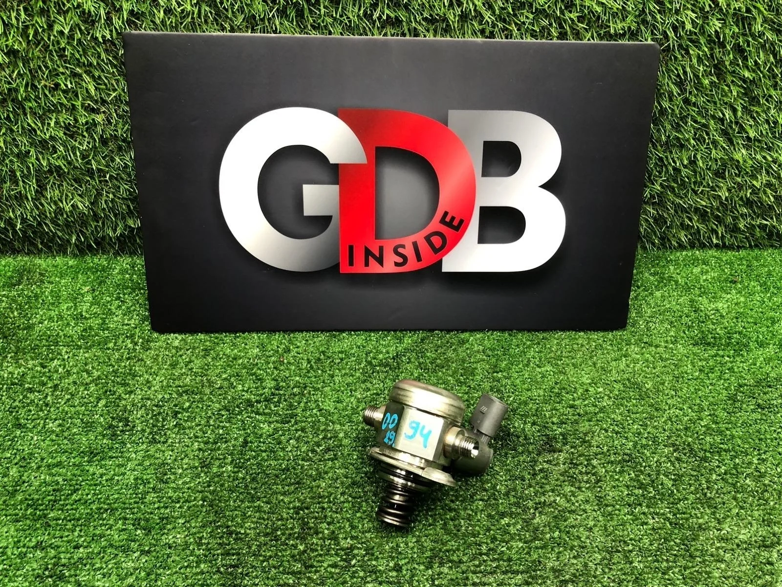 ТНВД Bmw 3 Series 01.02.2013 13518604231 F30 N55B30A