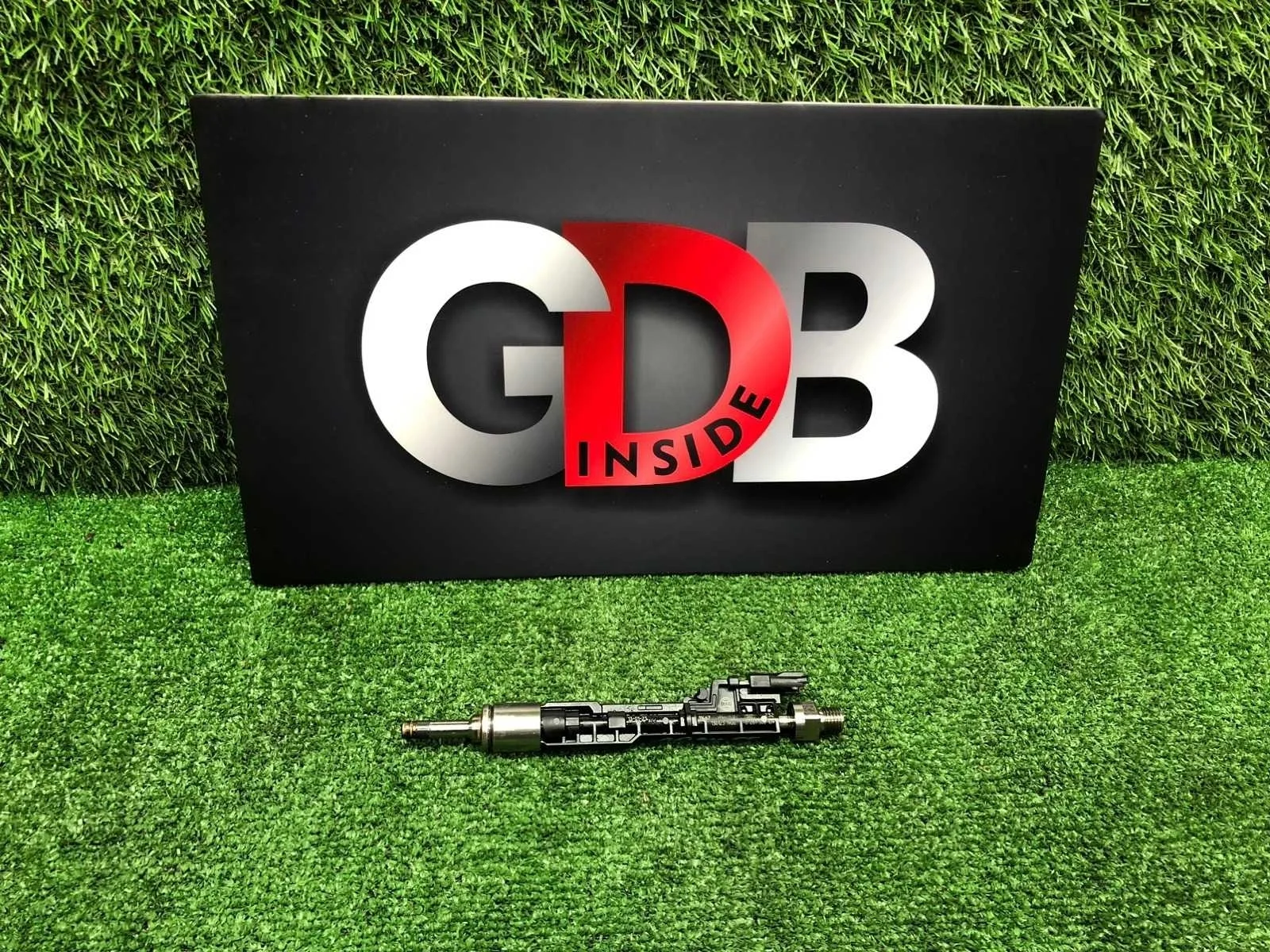 Топливная форсунка Bmw 3 Series 01.02.2013 13647597870 F30 N55B30A