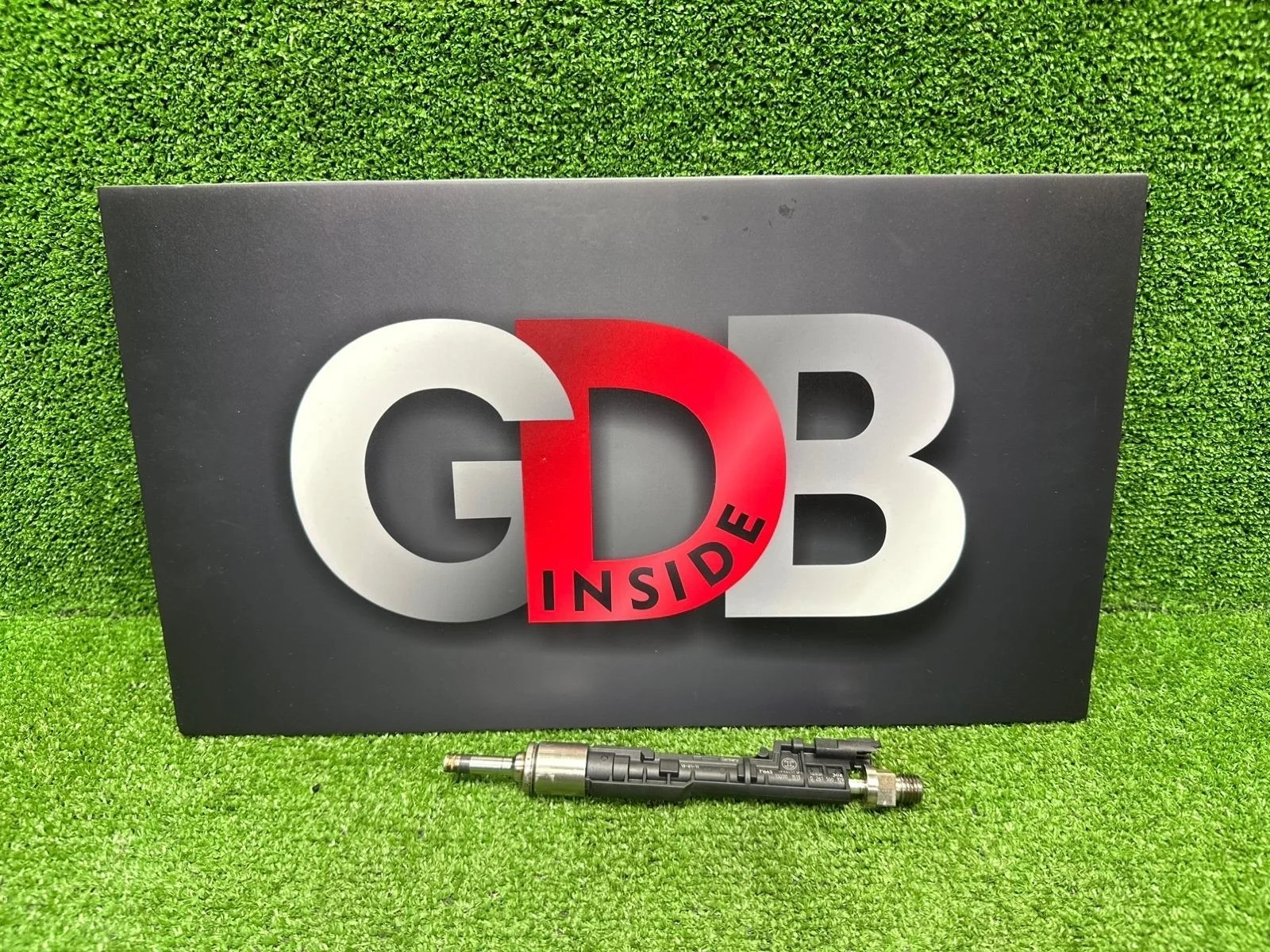 Топливная форсунка Bmw 3 Series 28.01.2013 13647597870 F30 N55B30A