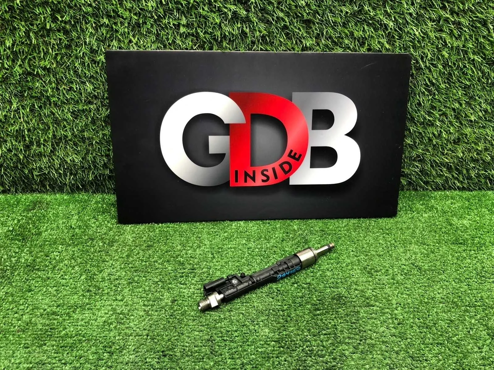 Топливная форсунка Bmw 7 Series 10.08.2012 13647597870 F01 N55B30A