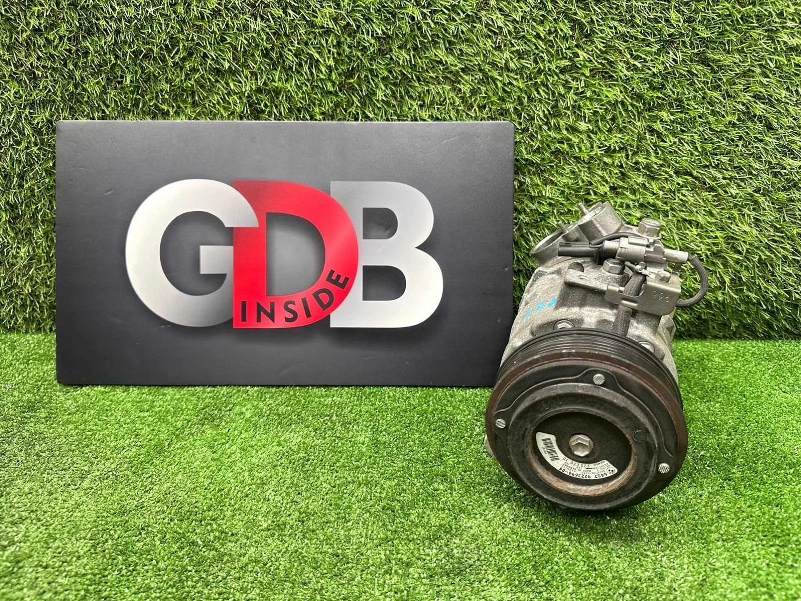 Компрессор кондиционера BMW 3 series 29.10.2012 64529223694 F30 N20B20B