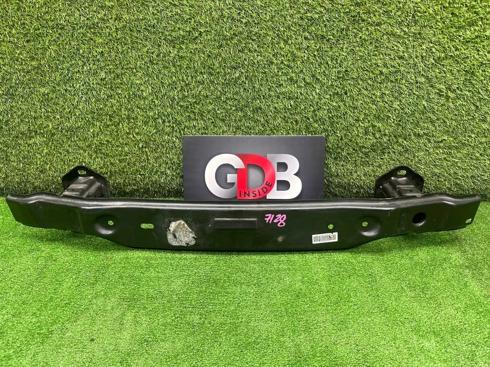 Усилитель бампера BMW 1 series 23.10.2012 51127240912 F20 N13B16A, задний