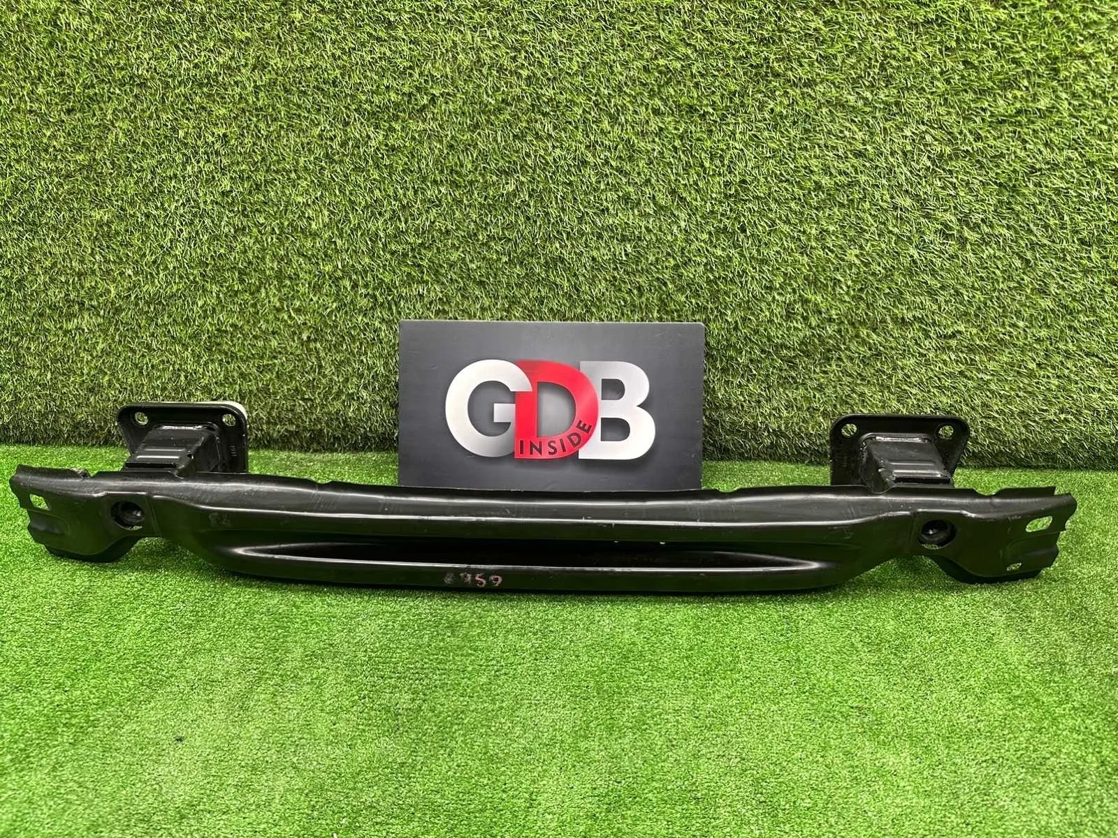 Усилитель бампера BMW X1 25.10.2011 51122990162 E84 N20B20A, задний