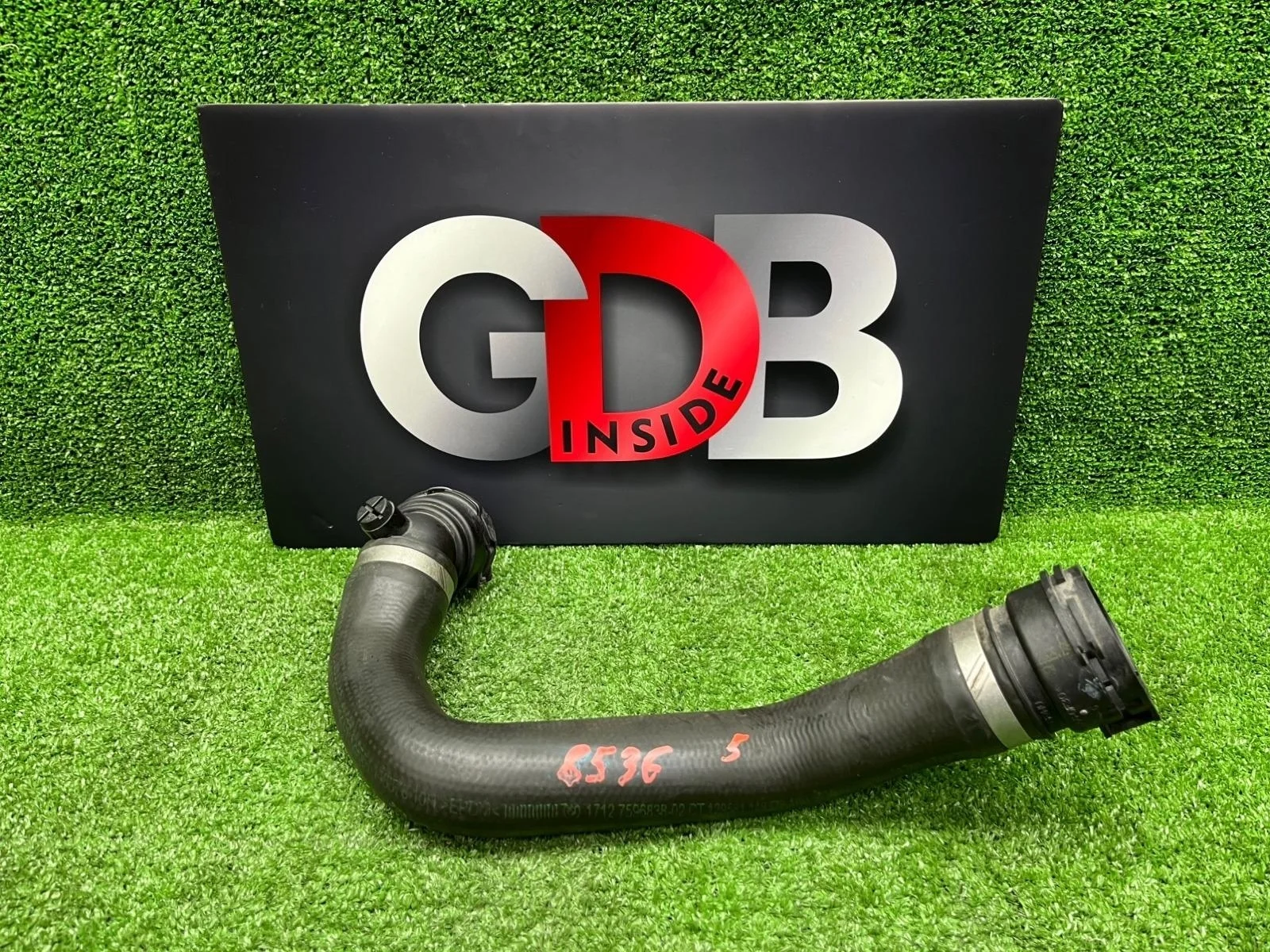 Патрубок системы охлаждения Bmw 3 Series 06.09.2012 17127596838 F30 N20B20B