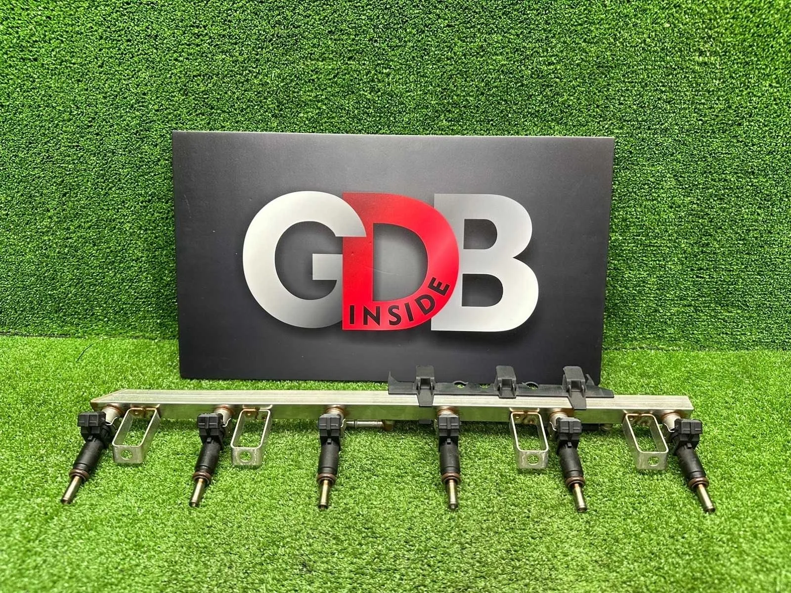 Топливная рампа с форсунками Bmw 5 Series 10.2009 13537542541 E60 N52B25A