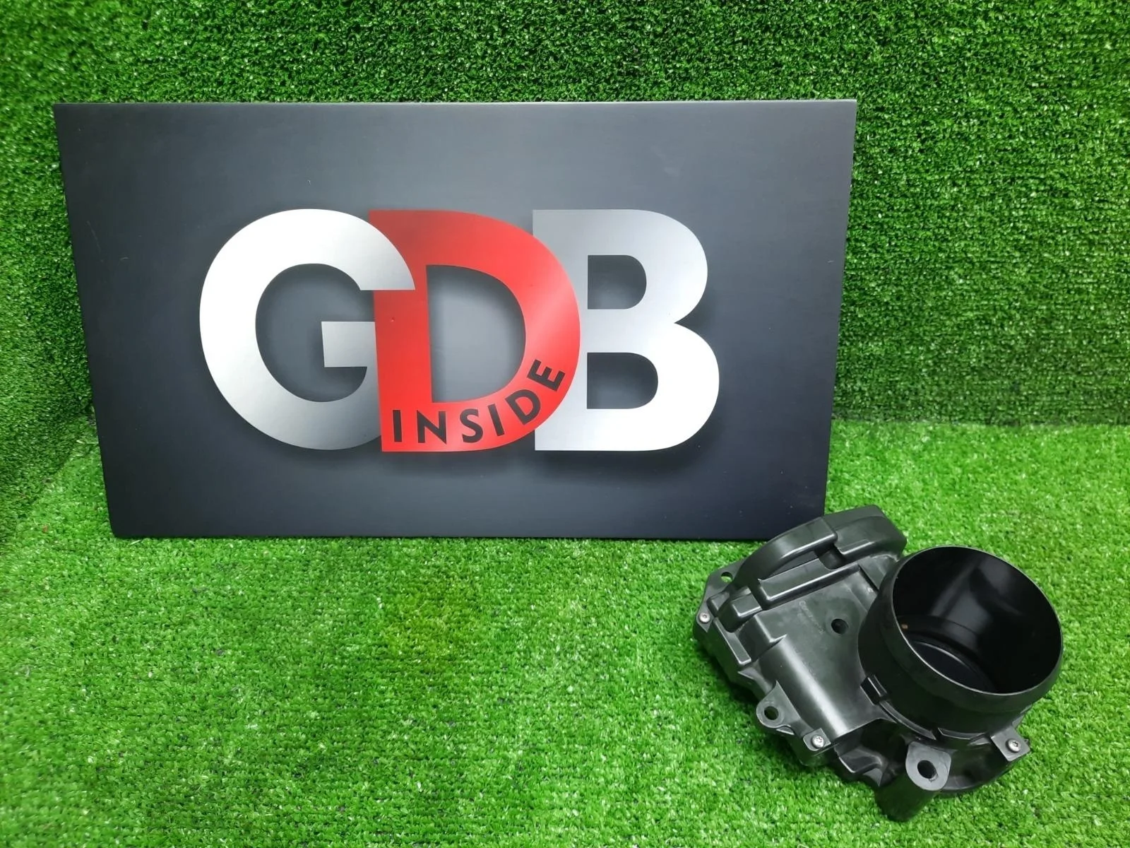 Дроссельная заслонка BMW 1 series 28.04.2012 13548675278 F20 N13B16A