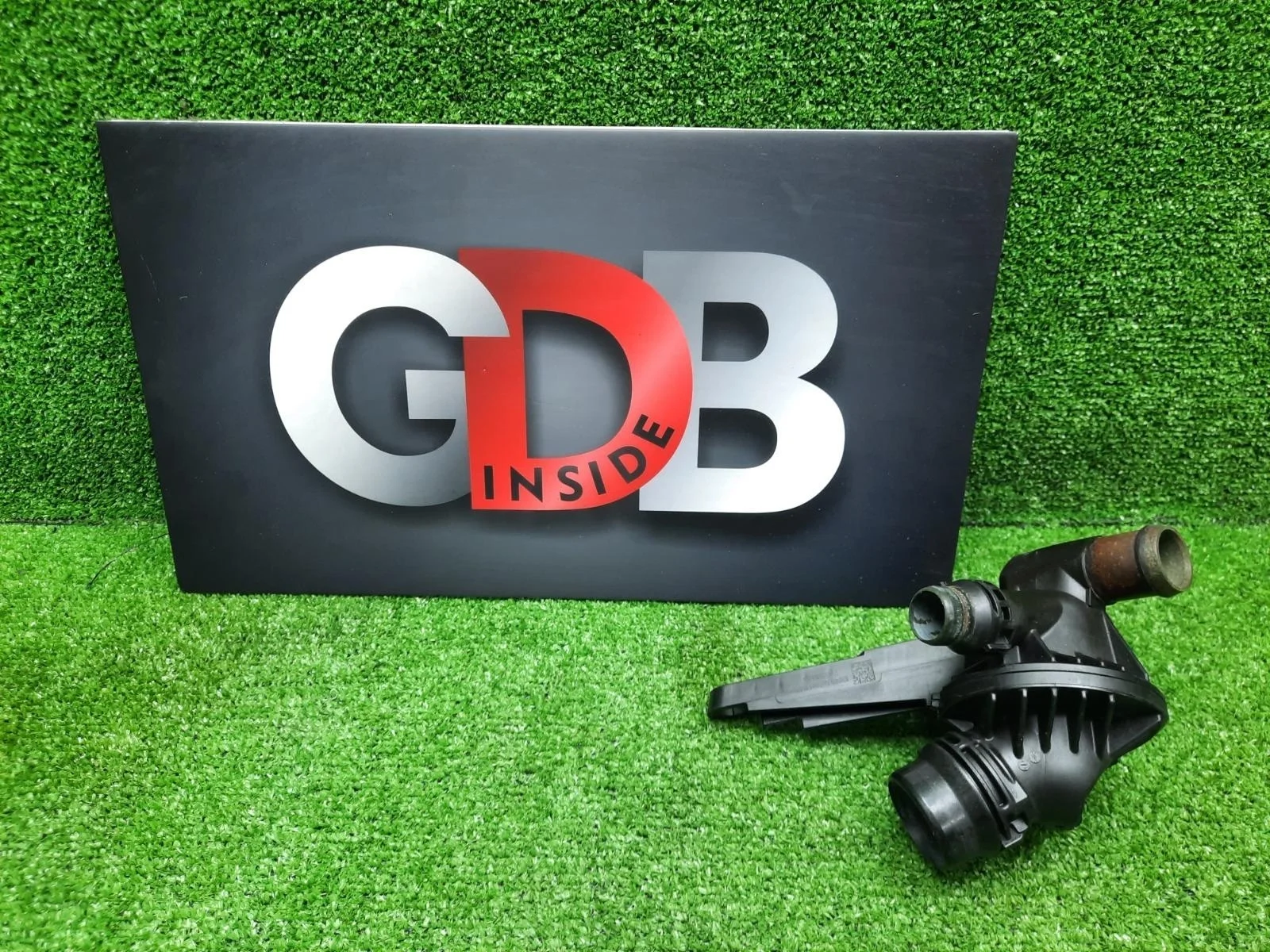 Термостат Bmw 1 Series 28.04.2012 11537600584 F20 N13B16A