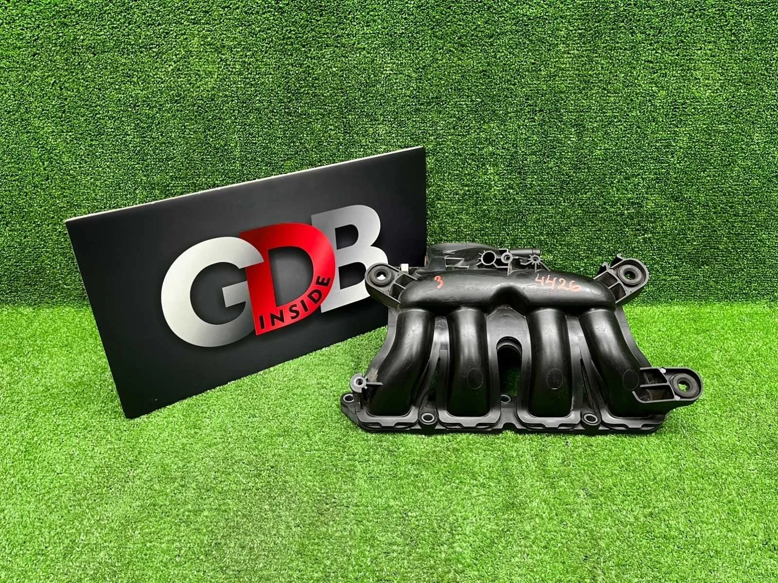 Впускной коллектор Bmw 1 Series 18.05.2015 11617595078 F20 N13B16A