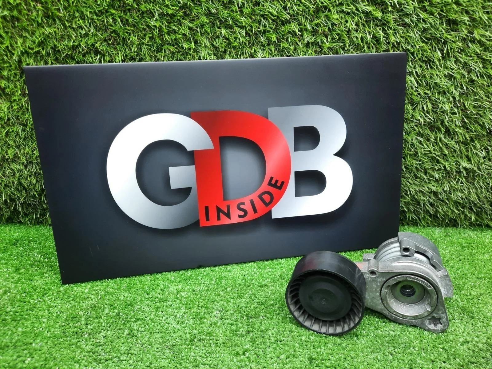 Натяжитель BMW 5 series 10.05.2010 11288620022 F10 N52B30A