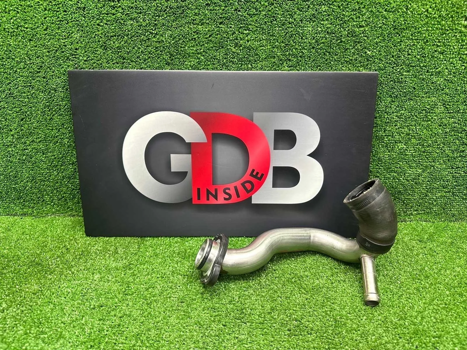 Патрубок системы охлаждения Bmw 5 Series 10.2009 11537516414 E60 N52B25A