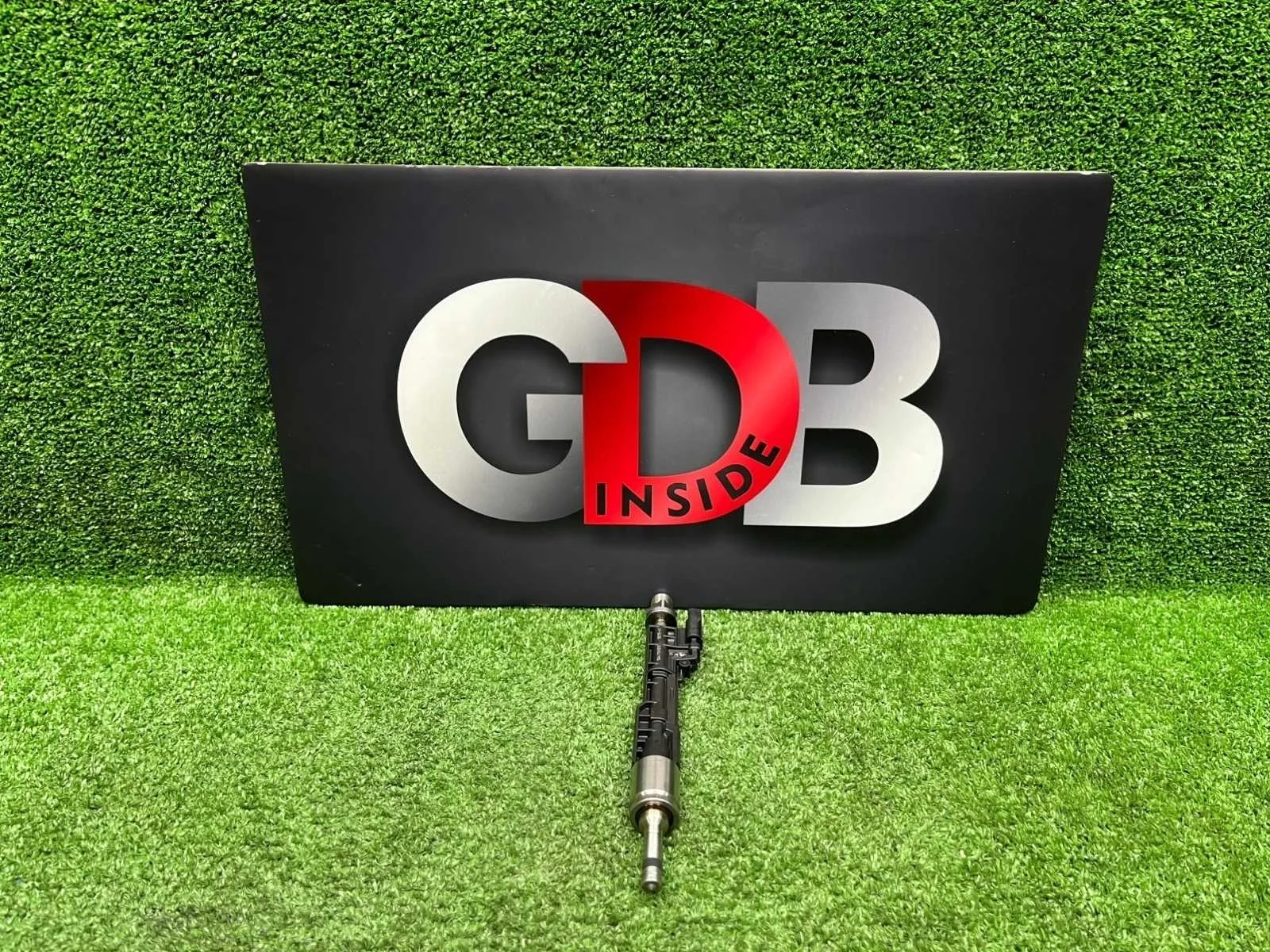 Топливная форсунка Bmw 7 Series 08.05.2013 13647597870 F01 N55B30A