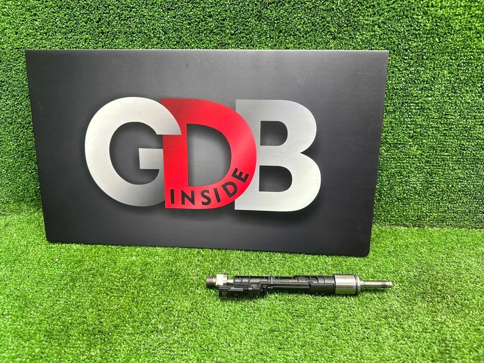 Топливная форсунка Bmw 3 Series 19.09.2012 13647639994 F30 N55B30A