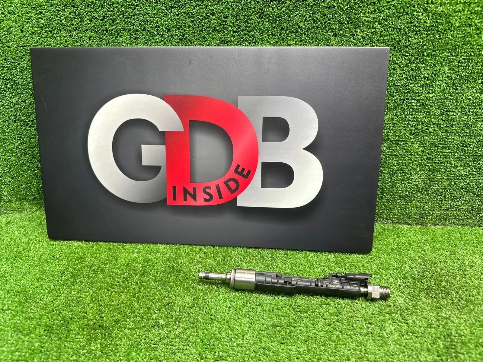 Топливная форсунка Bmw 3 Series 19.09.2012 13647639994 F30 N55B30A