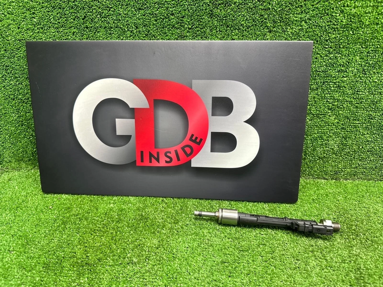 Топливная форсунка Bmw 3 Series 19.09.2012 13647639994 F30 N55B30A