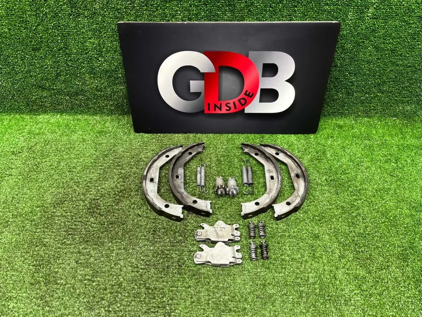 Колодки ручного тормоза BMW 3 series 18.09.2013 34416761292 F30 N55B30A