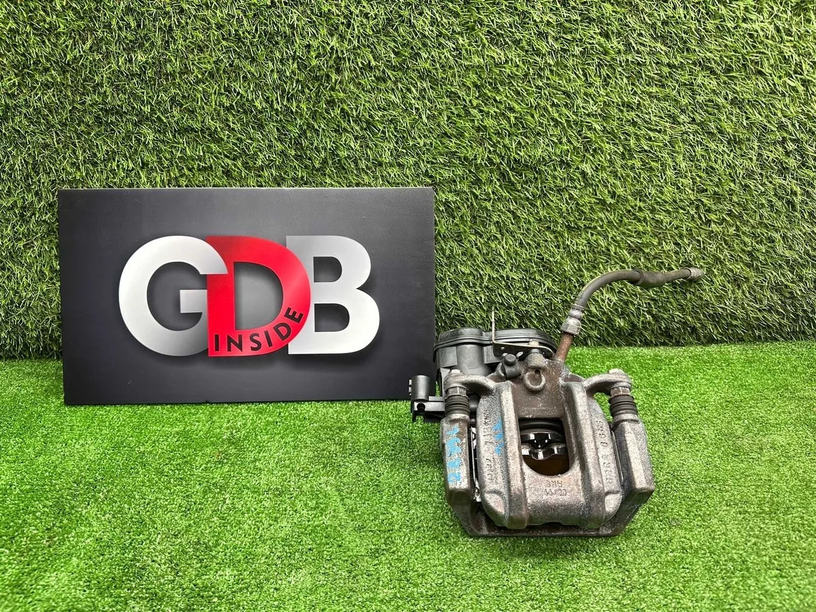 Суппорт BMW 5 series 09.03.2010 34216793041 F10 N52B30A, задний левый