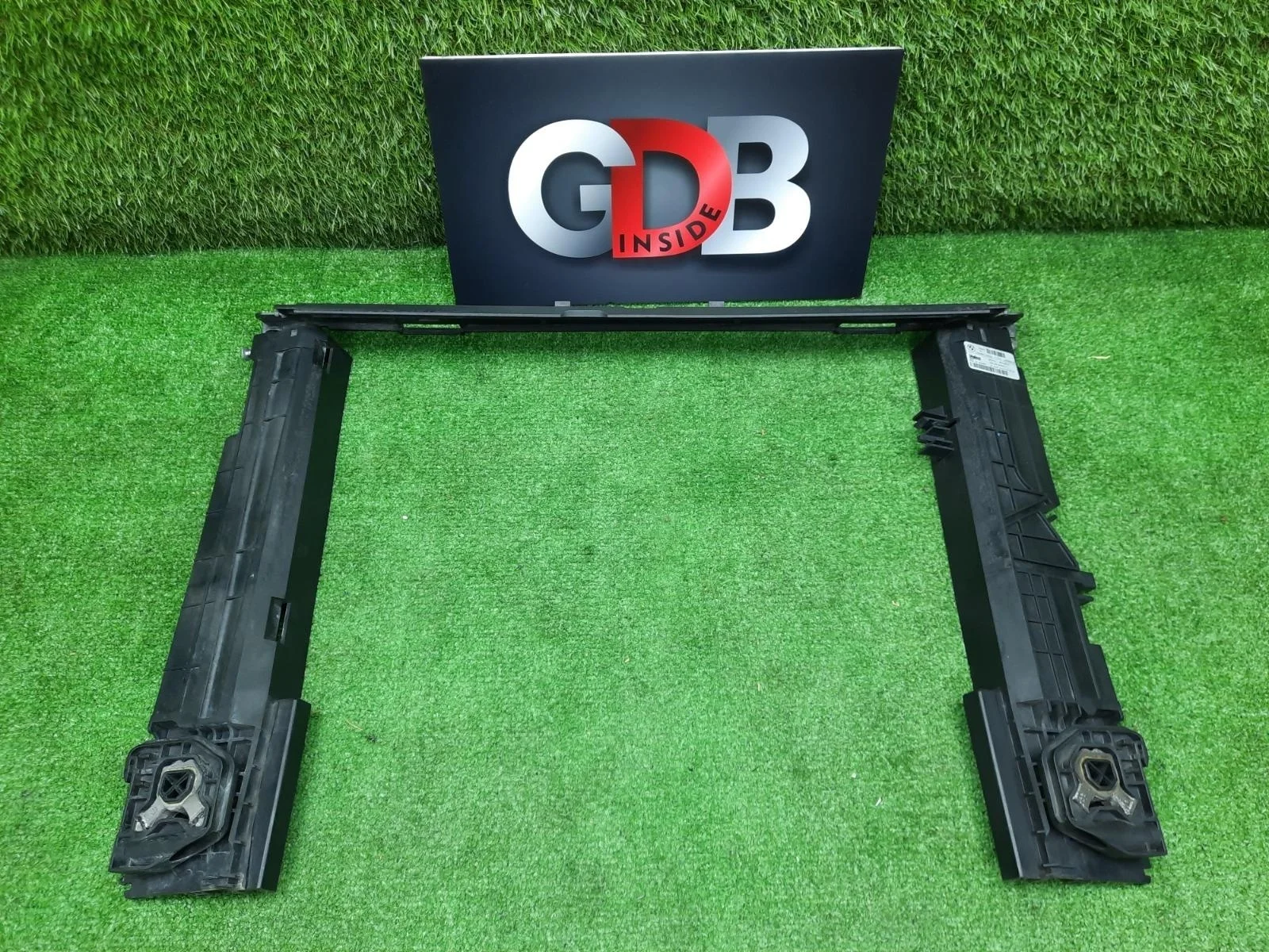 Рамка радиатора Bmw 3 Series 18.01.2013 17117600536 F31 N20B20B, передняя