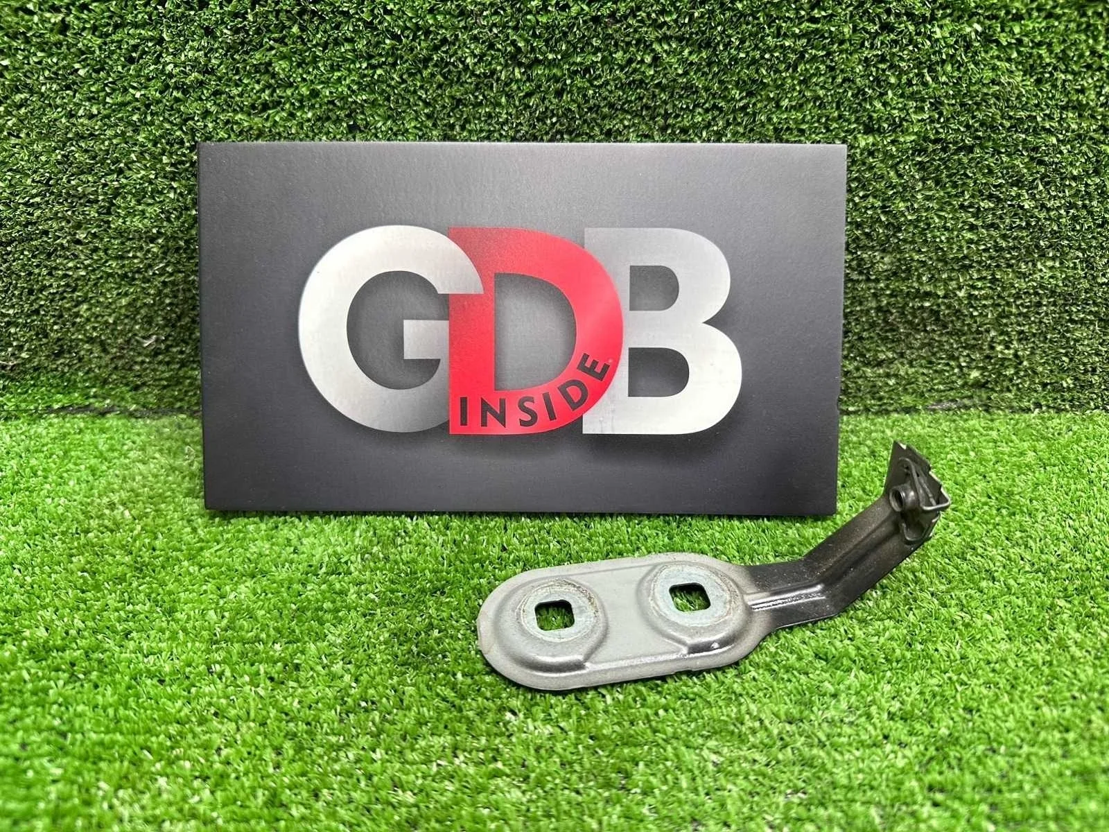 Кронштейн крыла BMW 5 series 2012 41357207208 F10 N55B30A, передний правый