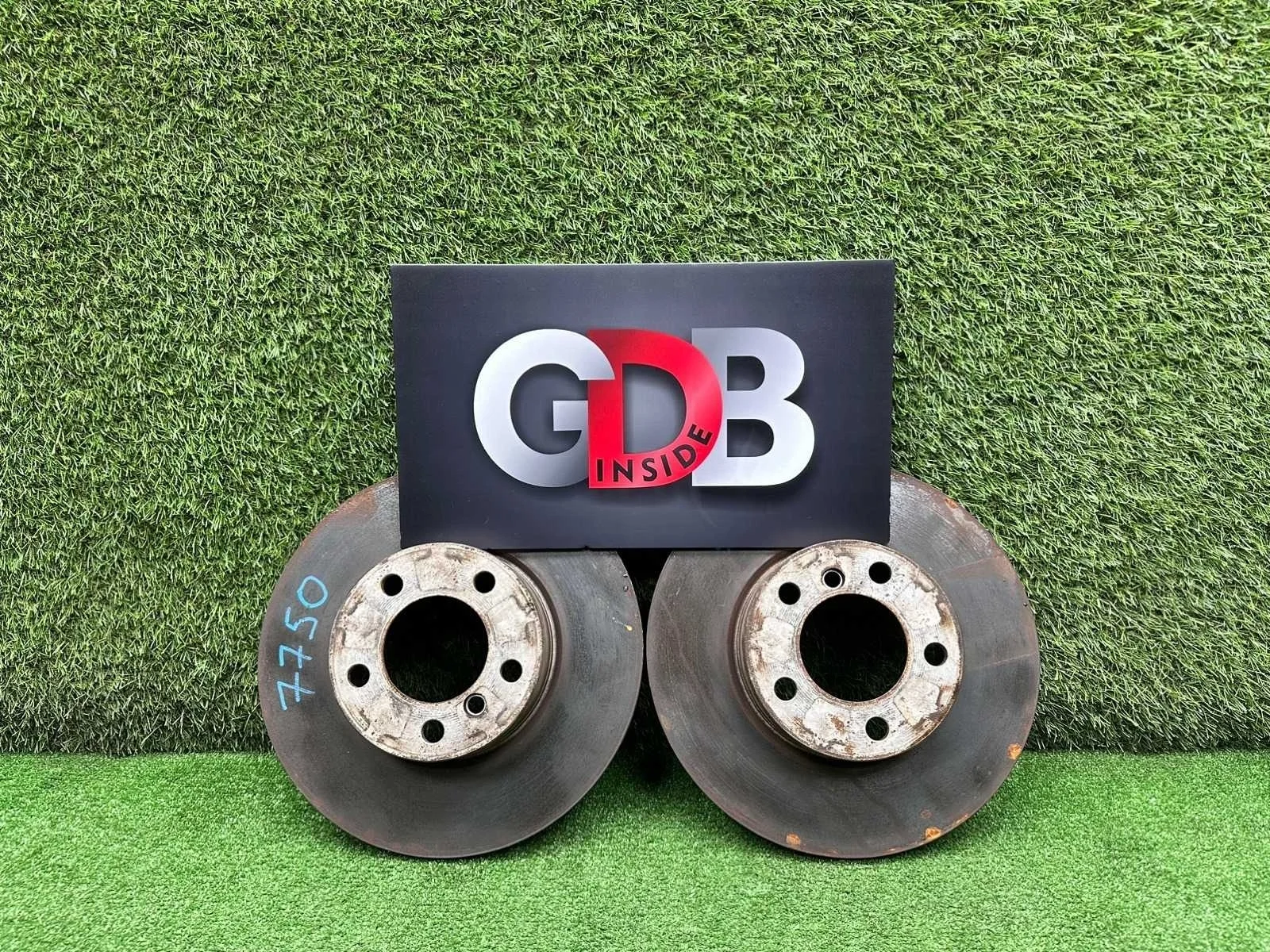 Тормозные диски Bmw 1 Series 25.10.2014 34116792219 F20 N13B16A, переднее