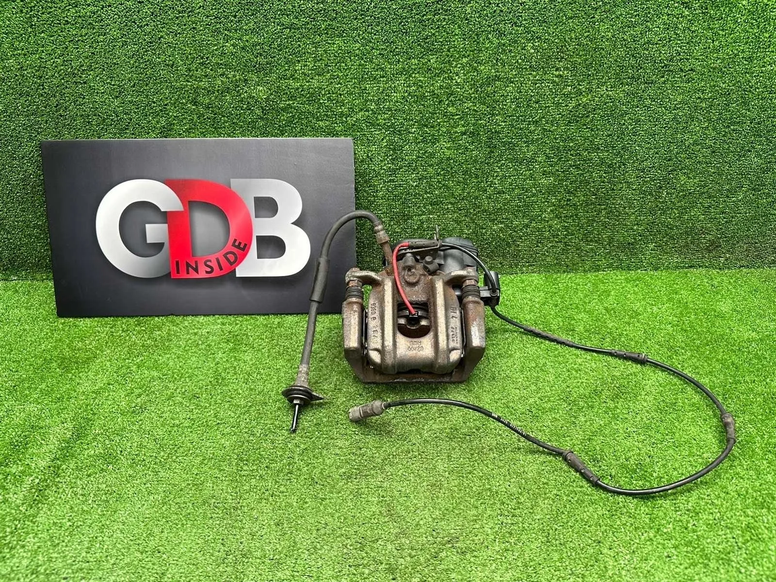 Суппорт BMW 5 series 23.09.2010 34216793042 F11 N52B25AF, задний правый