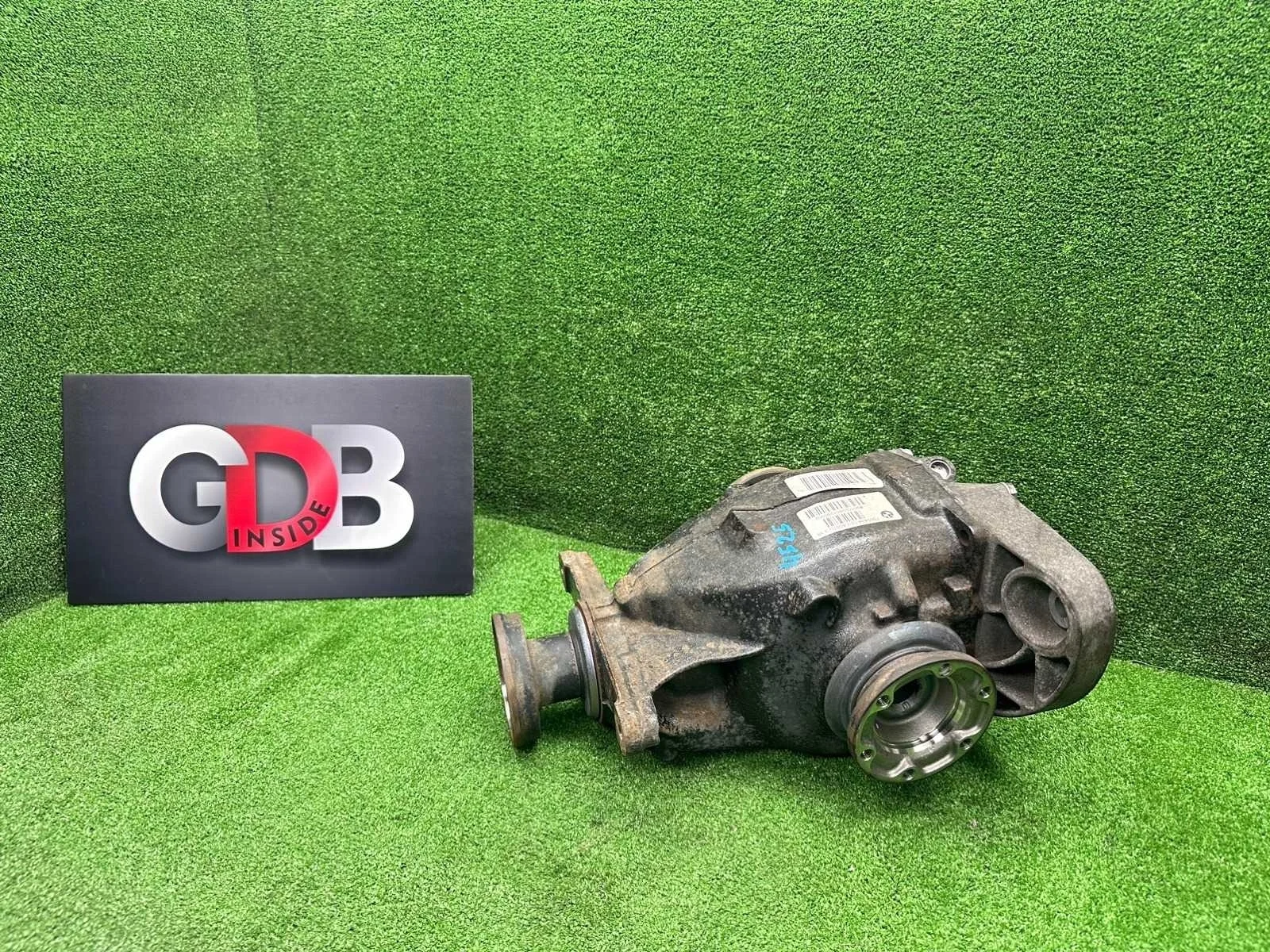 Редуктор BMW 5 series 09.03.2007 33107565435 E60 N62B40A, задний