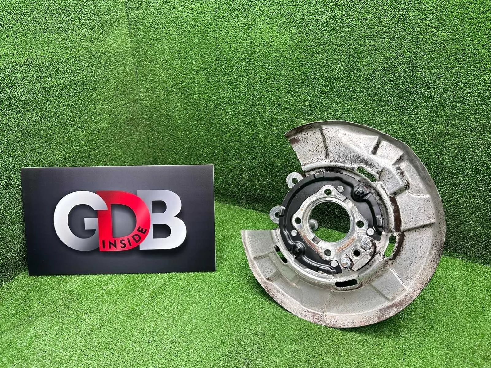 Кулак поворотный BMW 7 series 2009 33326796497 F01 N54B30A, задний левый