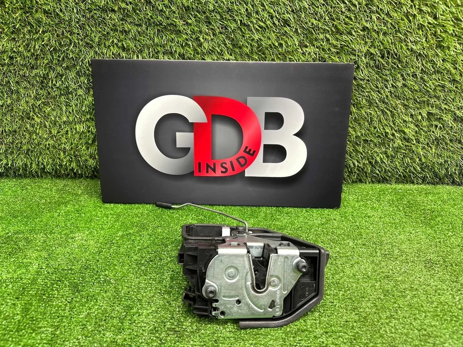 Замок двери BMW X1 04.07.2011 51227229460 E84 N52B30A, задний правый