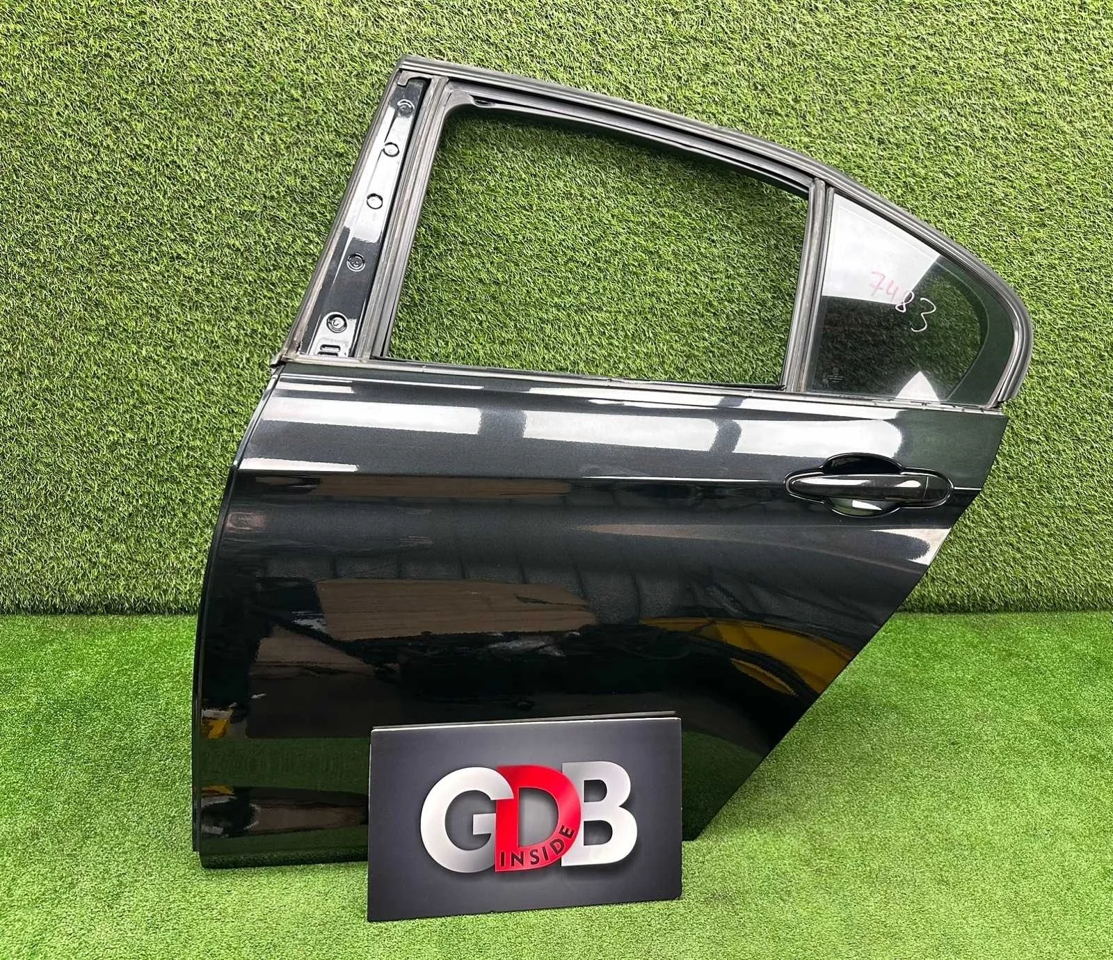 Дверь BMW 3 series 29.10.2012 41007298513 F30 N20B20B, задняя левая