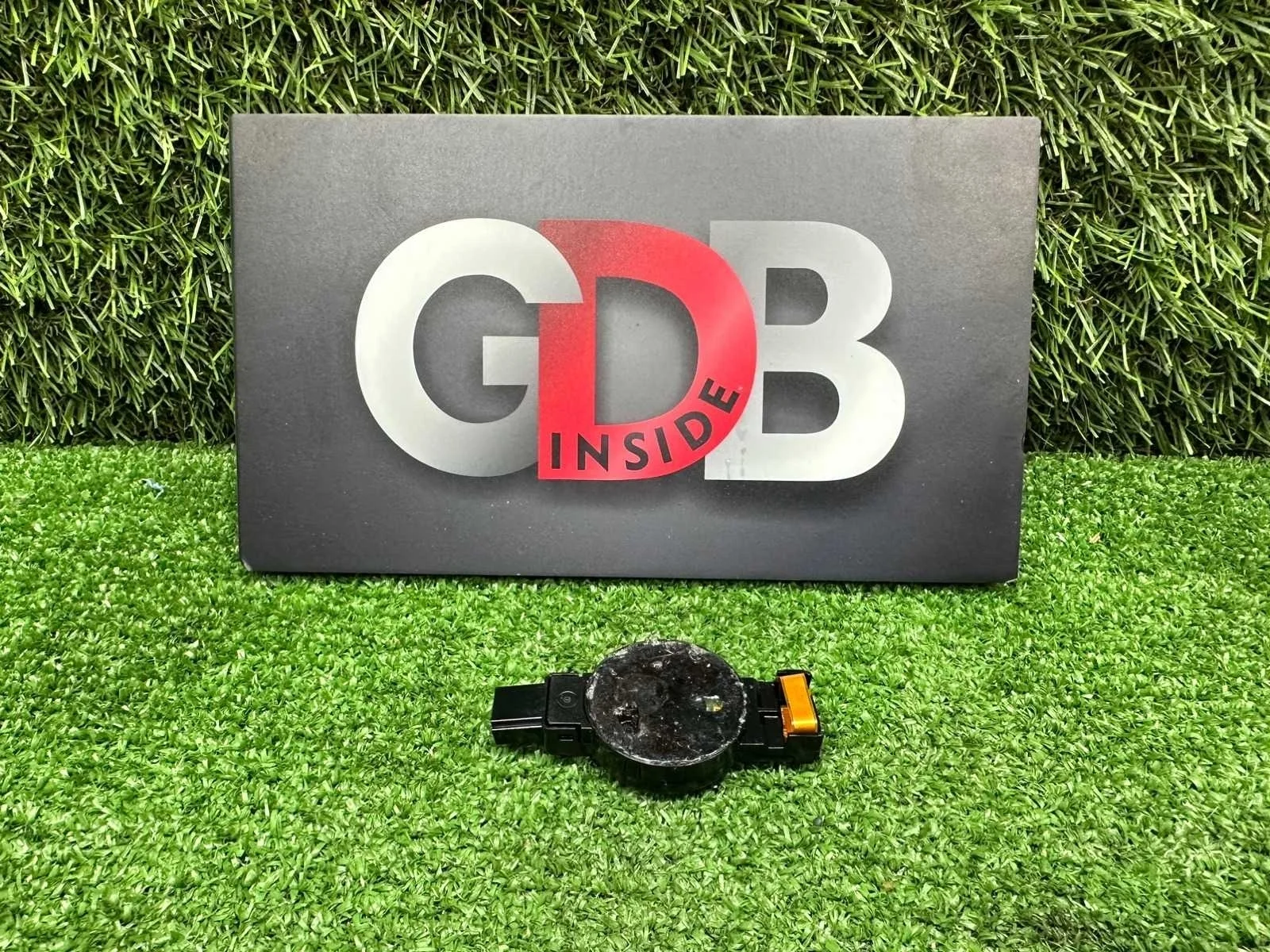 Датчик дождя BMW 1 series 21.04.2012 61359270588 F20 N13B16A