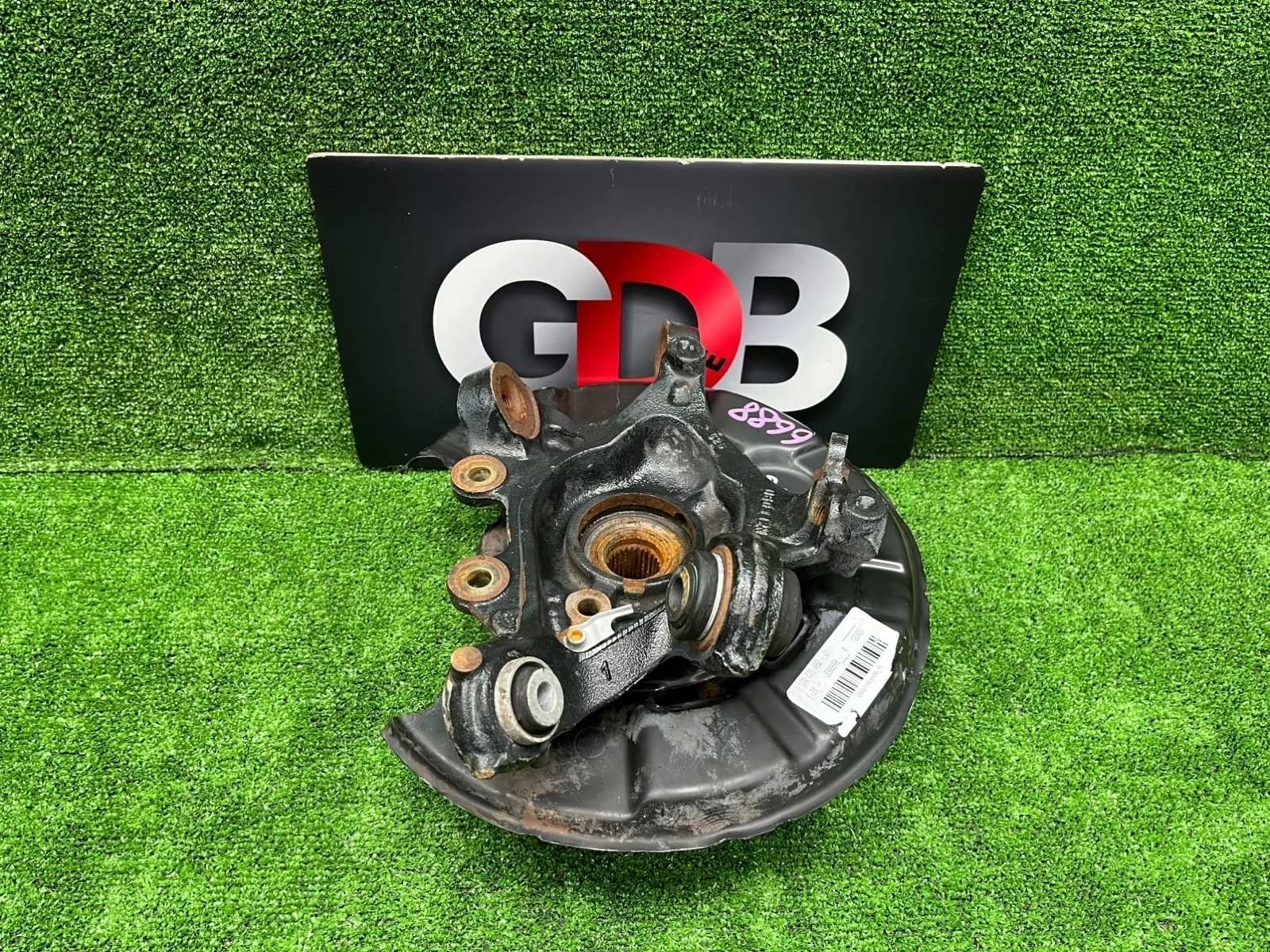 Кулак поворотный BMW 1 series 21.04.2012 33326792516 F20 N13B16A, задний правый