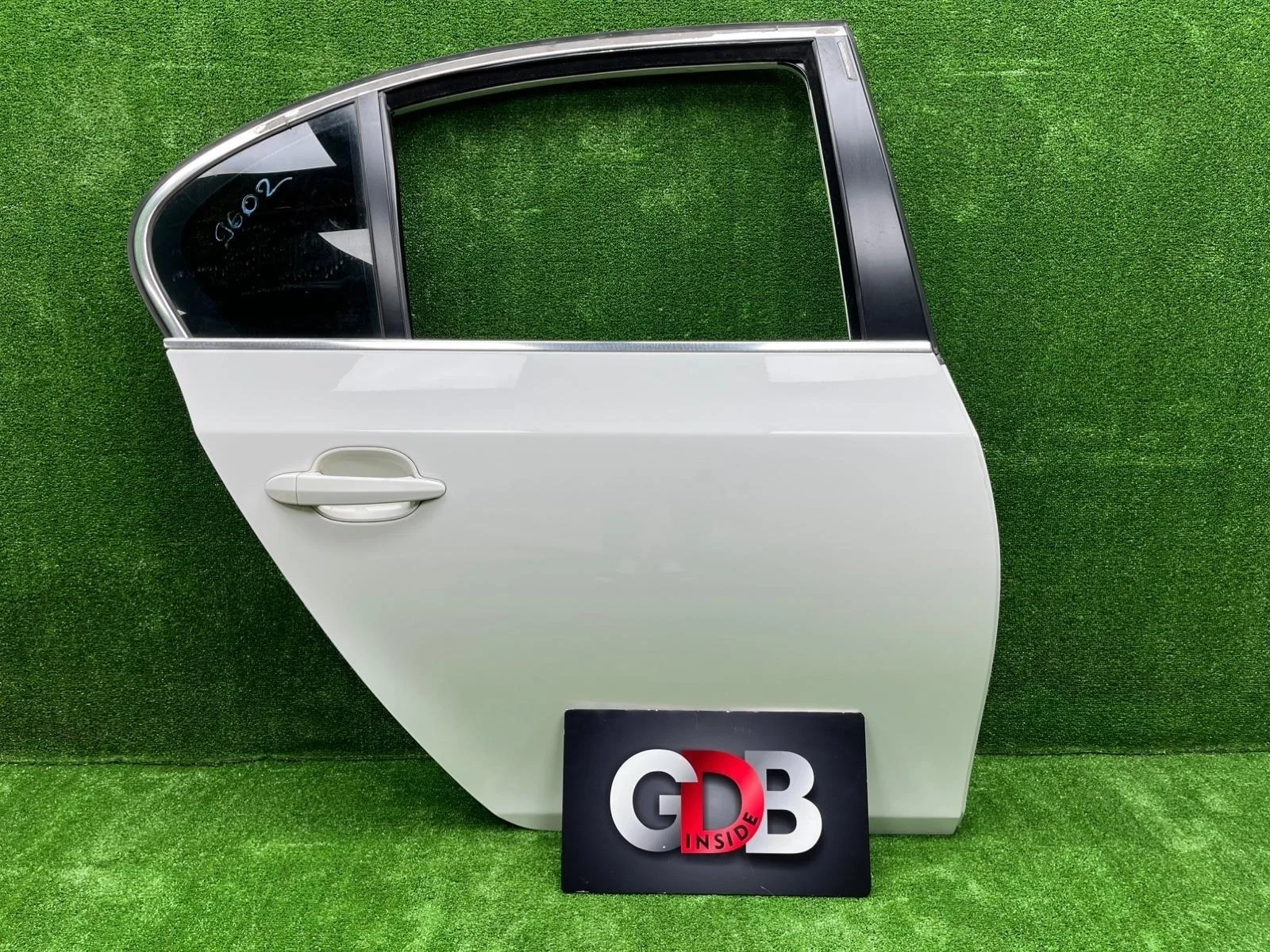 Дверь BMW 5 series 10.2009 41527202342 E60 N52B25A, задняя правая