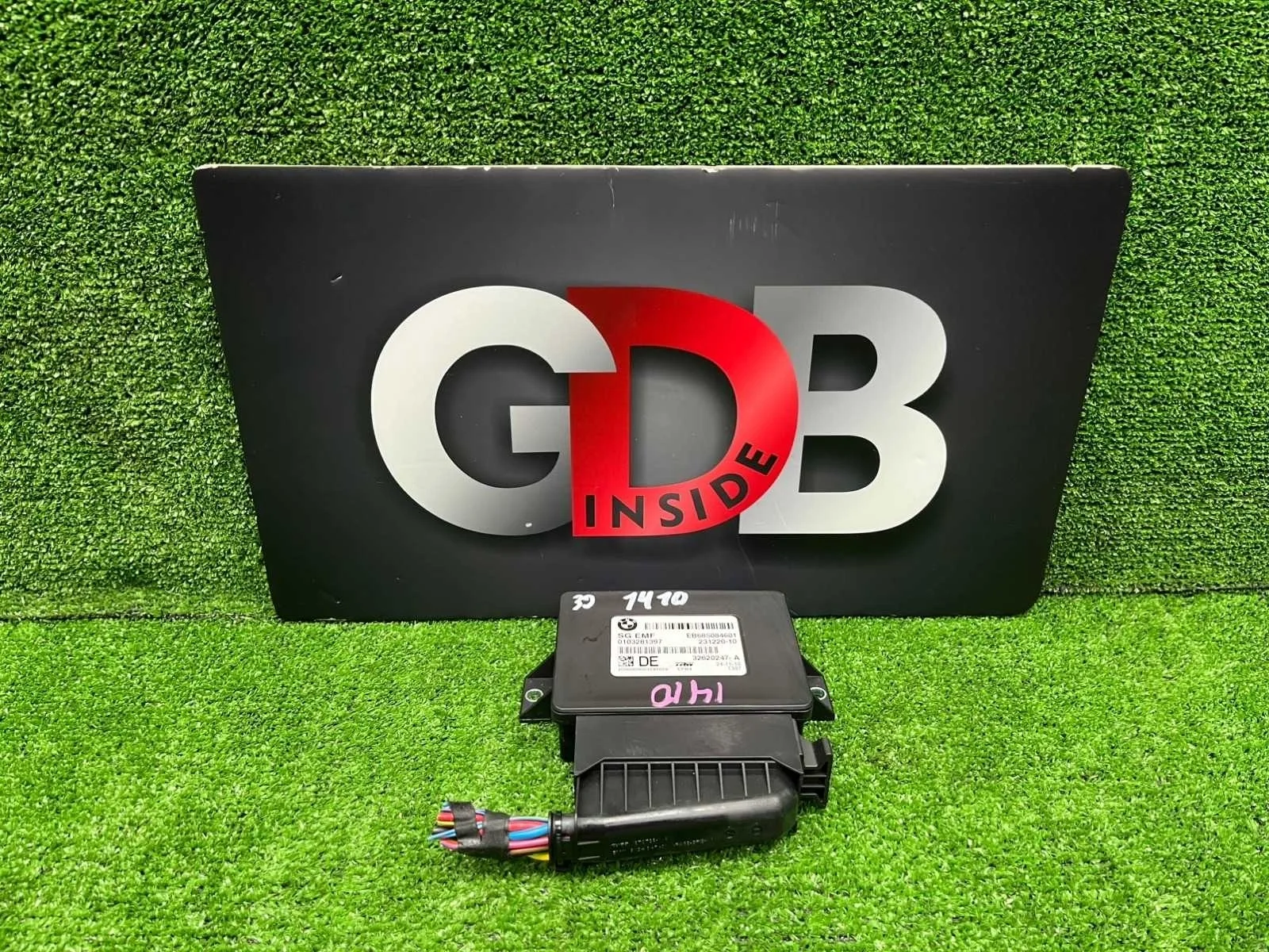 Блок управления стояночным тормозом BMW 5 series 26.11.2010 34436887358 F11 N52B25AF