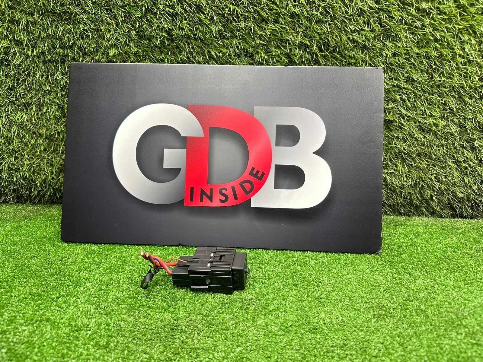 Реле BMW X1 25.10.2011 61366901469 E84 N20B20A