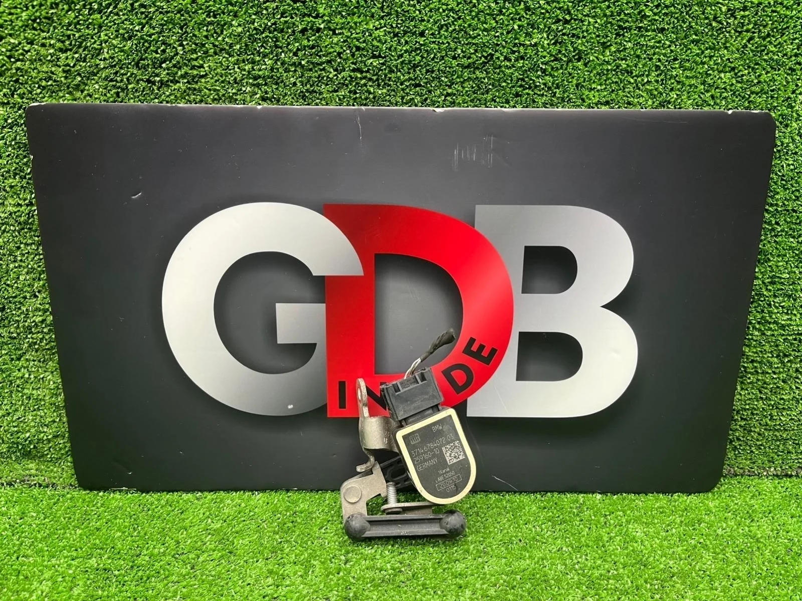 Датчик положения кузова BMW 5 series 23.09.2010 37146870000 F11 N52B25AF