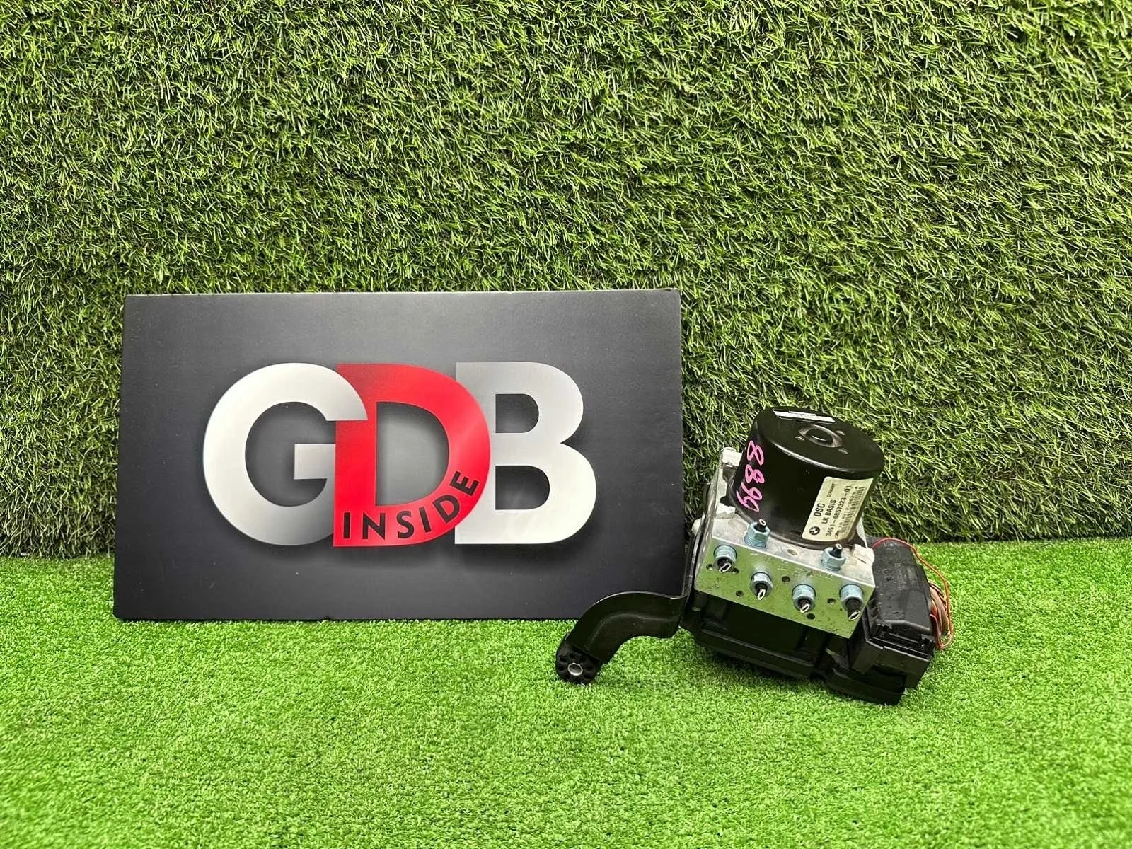 Блок abs BMW 1 series 21.04.2012 34512460453 F20 N13B16A