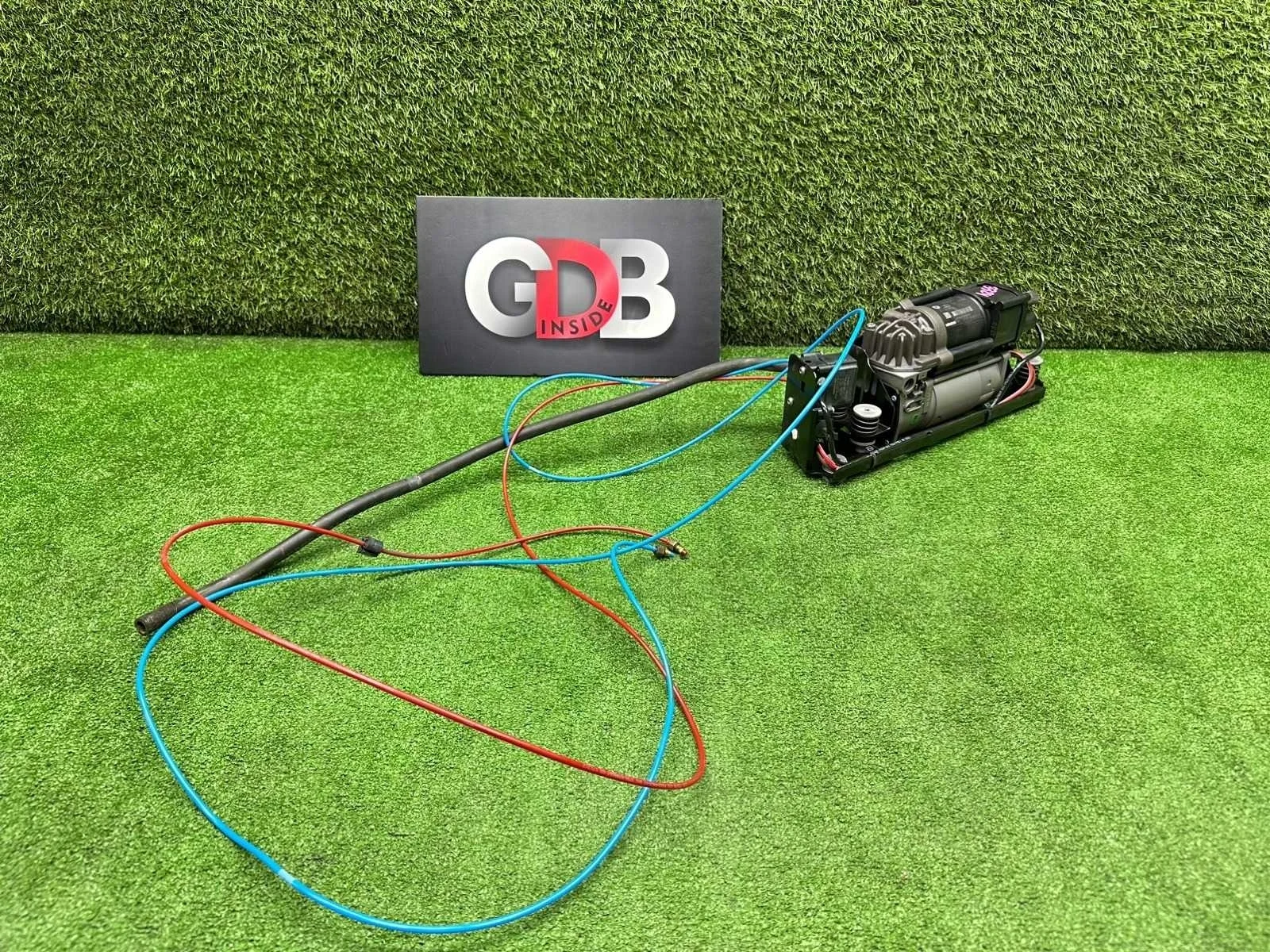 Компрессор подвески BMW 7 series 08.05.2013 37206875176 F01 N55B30A