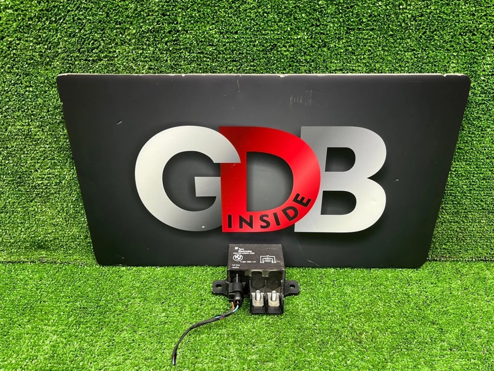 Реле Bmw 7 Series 10.08.2012 61367661503 F01 N55B30A