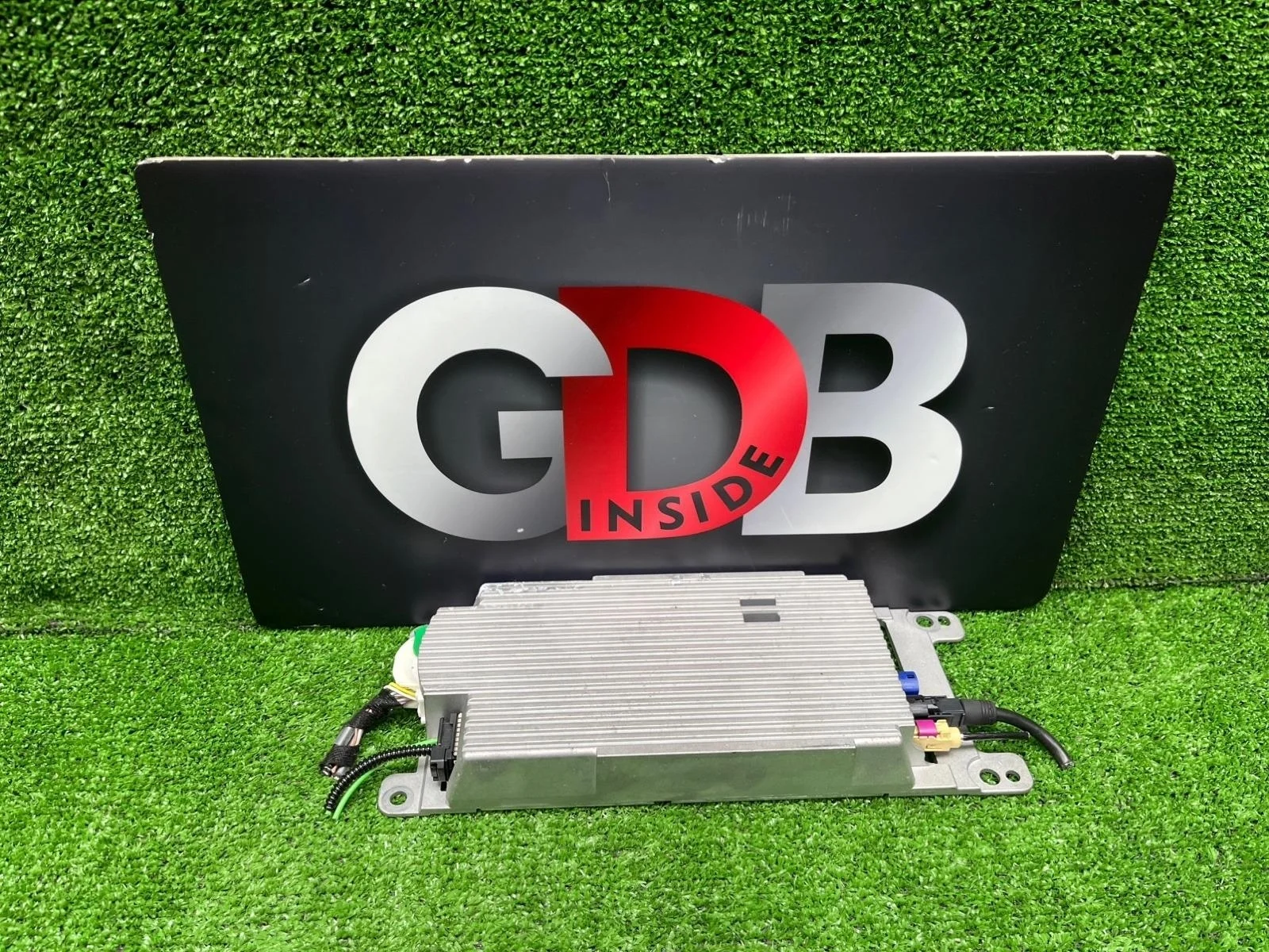 Блок управления Combox Bmw 1 Series 28.04.2012 84109257150 F20 N13B16A