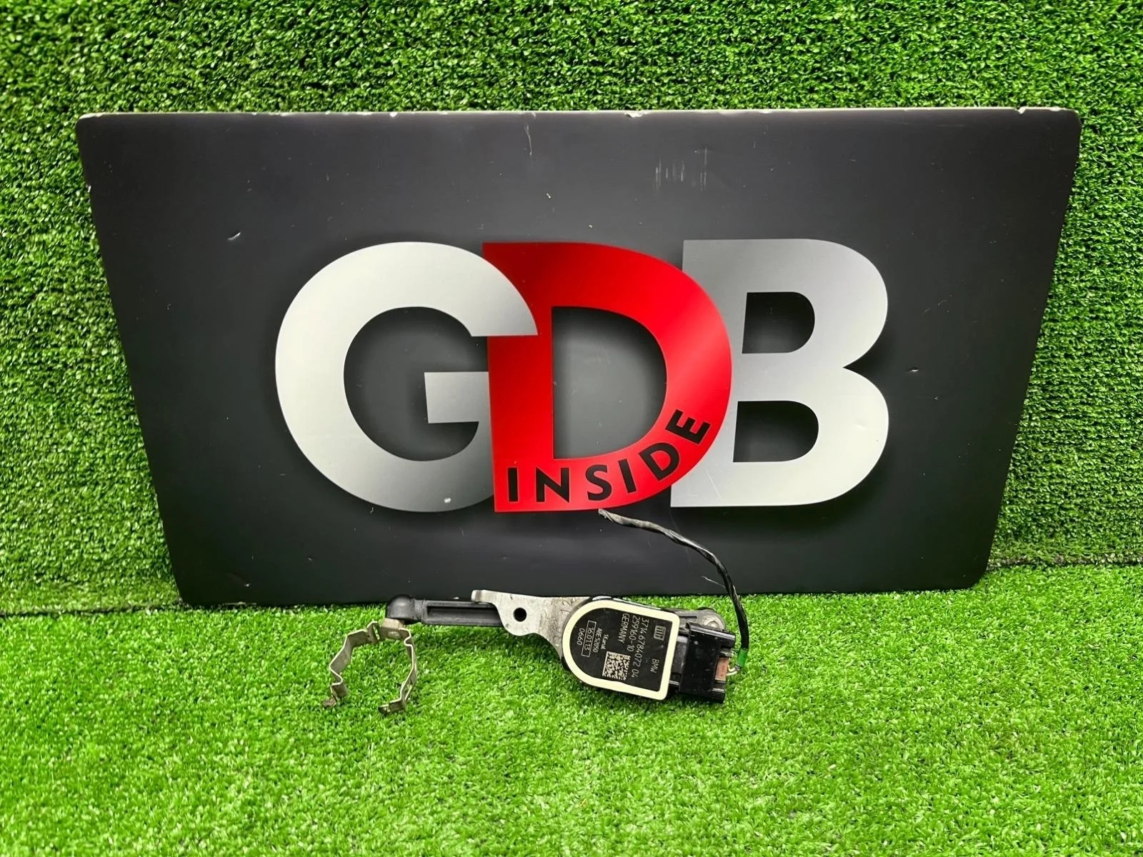 Датчик положения кузова BMW 3 series 28.01.2013 37146870000 F30 N55B30A