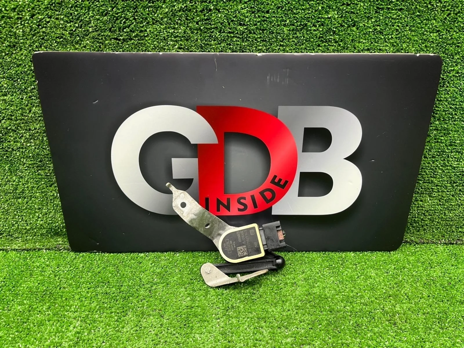 Датчик положения кузова BMW 3 series 28.01.2013 37146870000 F30 N55B30A