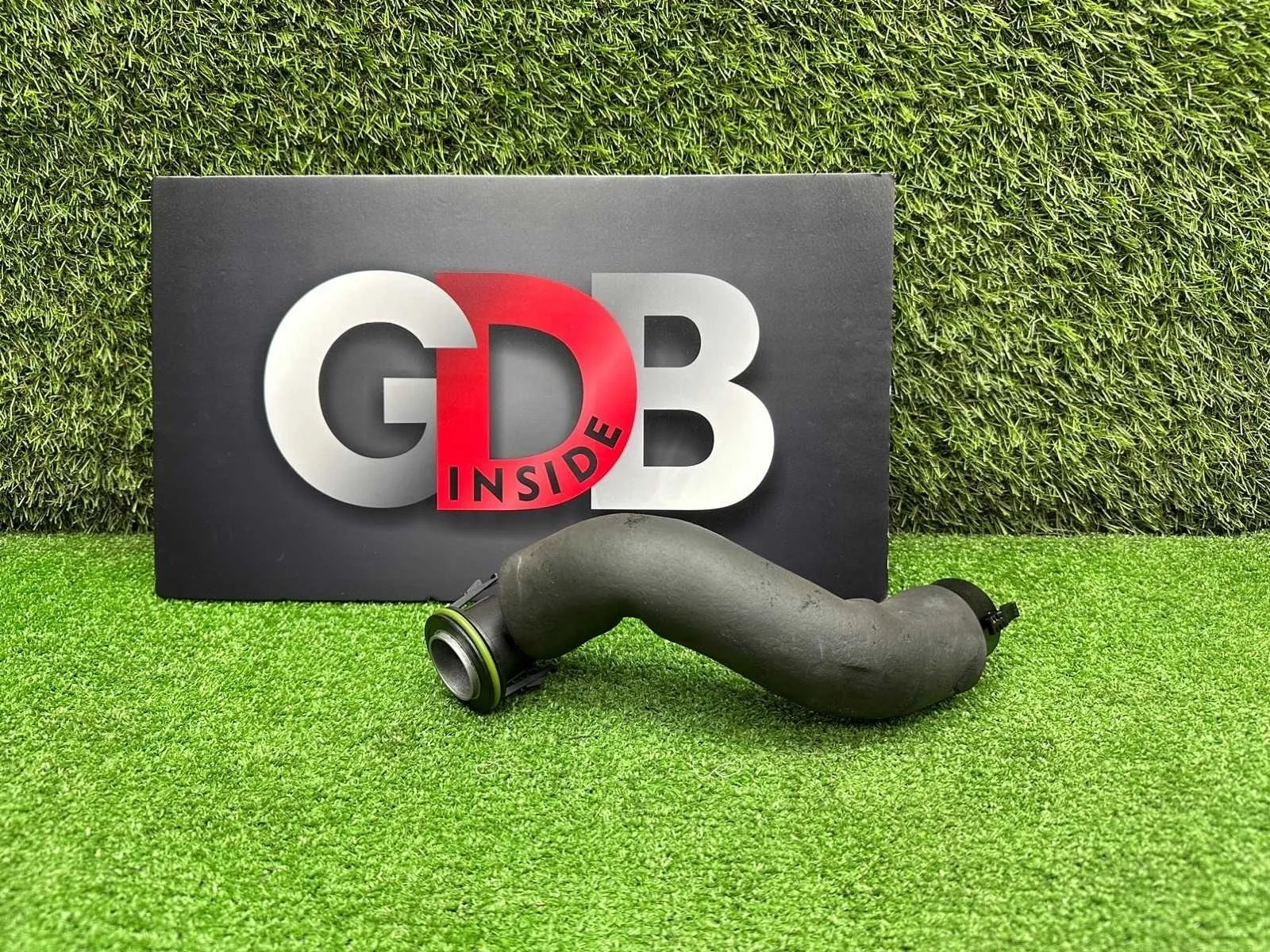 Трубка вентиляции картерных газов Bmw 5 Series 20.02.2013 11127588417 F10 N20B20B