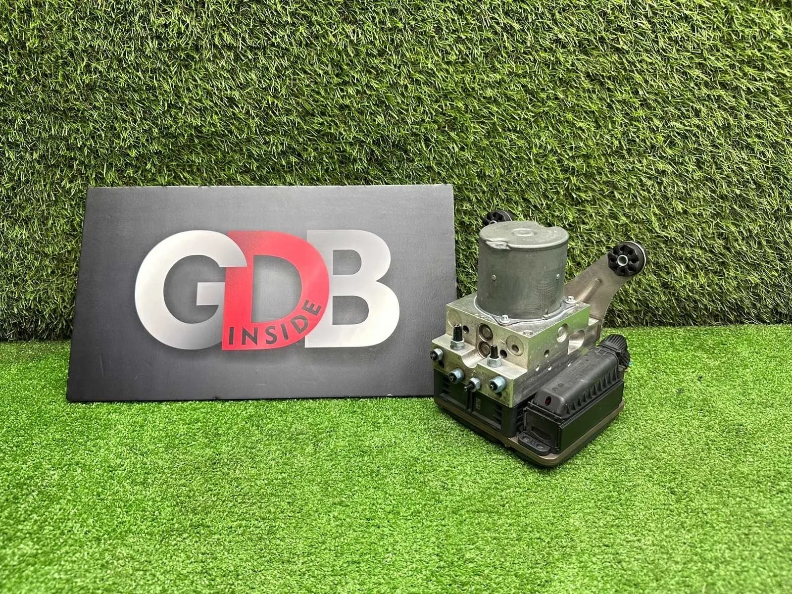 Блок abs BMW 5 series 26.11.2010 34516852809 F11 N52B25AF