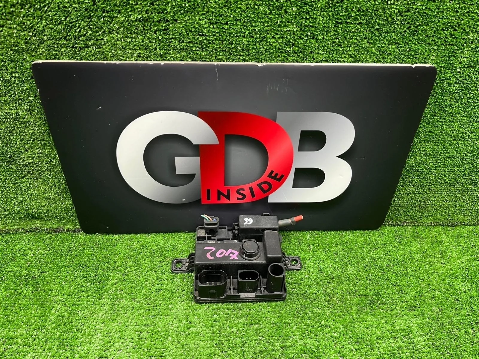 Встроенный модуль питания BMW 1 series 27.03.2012 12637614585 F20 N13B16A