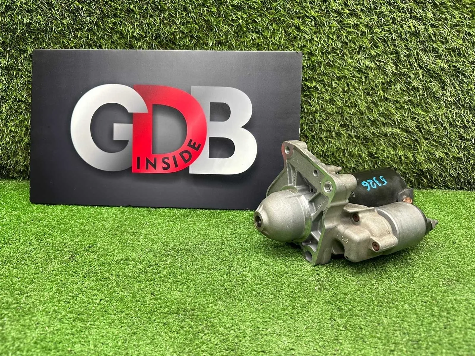 Стартер BMW 1 series 2013 12417638192 F20 N13B16A