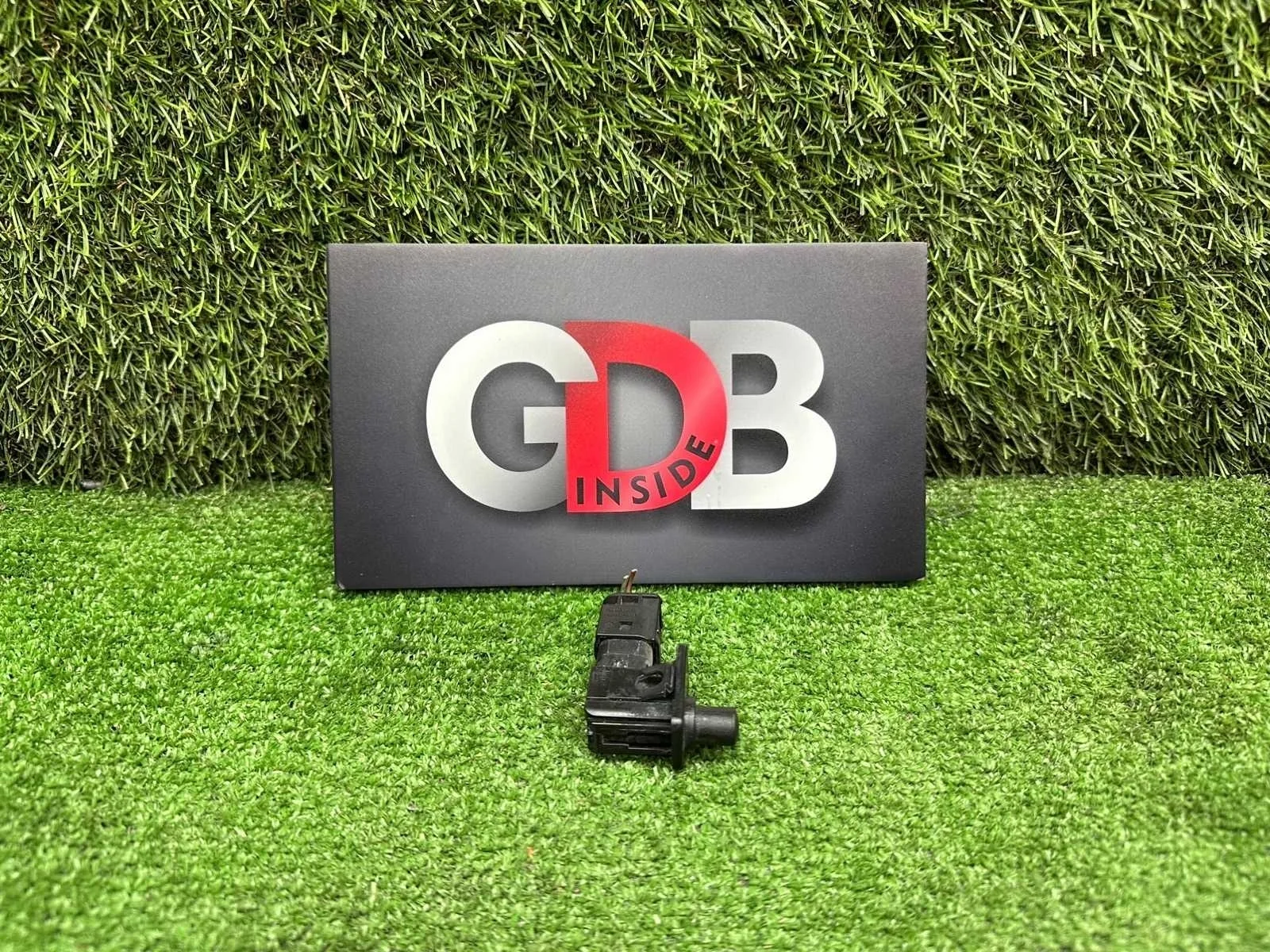 Датчик открытия капота Bmw 5 Series 19.05.2006 61319119052 E61 N52B25A