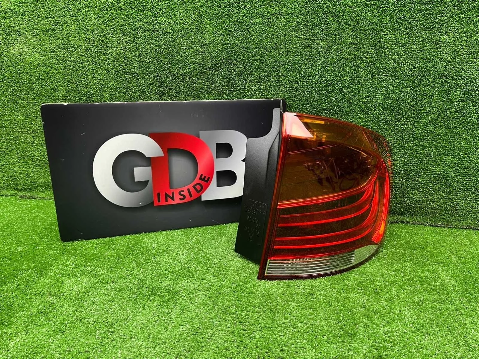 Фонарь BMW X1 04.07.2011 63212990110 E84 N52B30A, задний правый