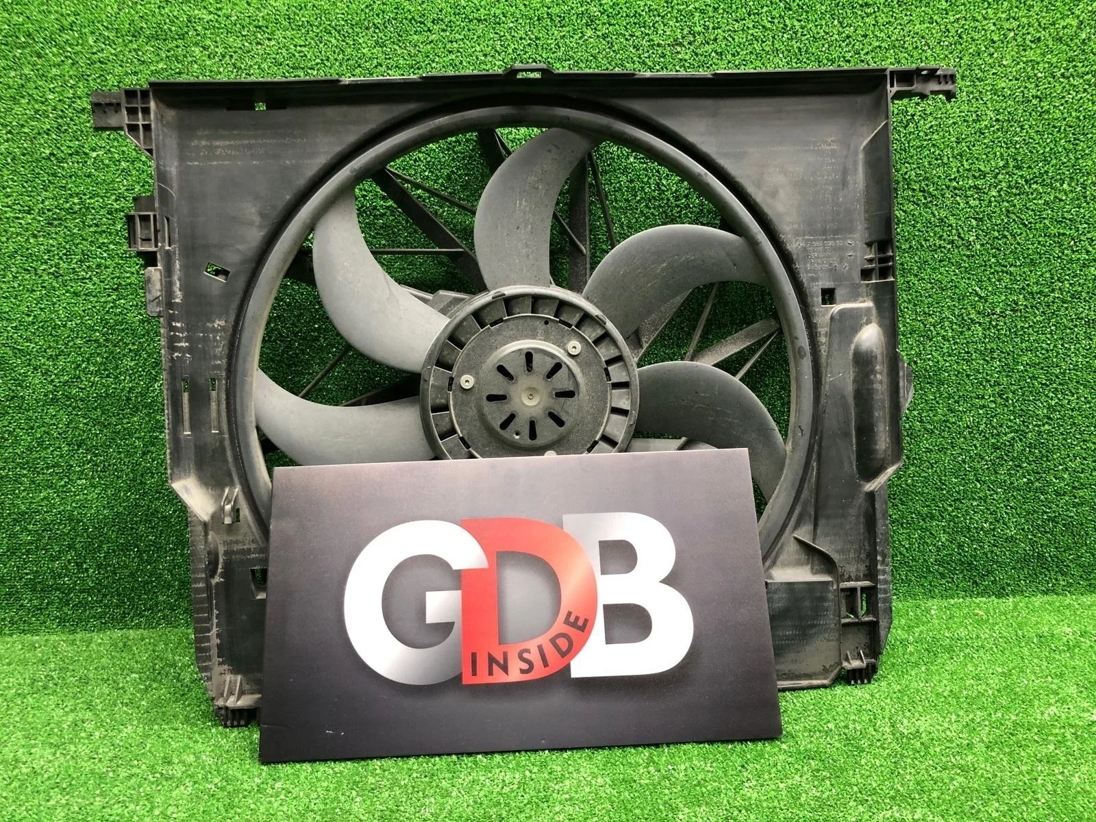 Вентилятор радиатора BMW 5 series 26.11.2010 17428509740 F11 N52B25AF