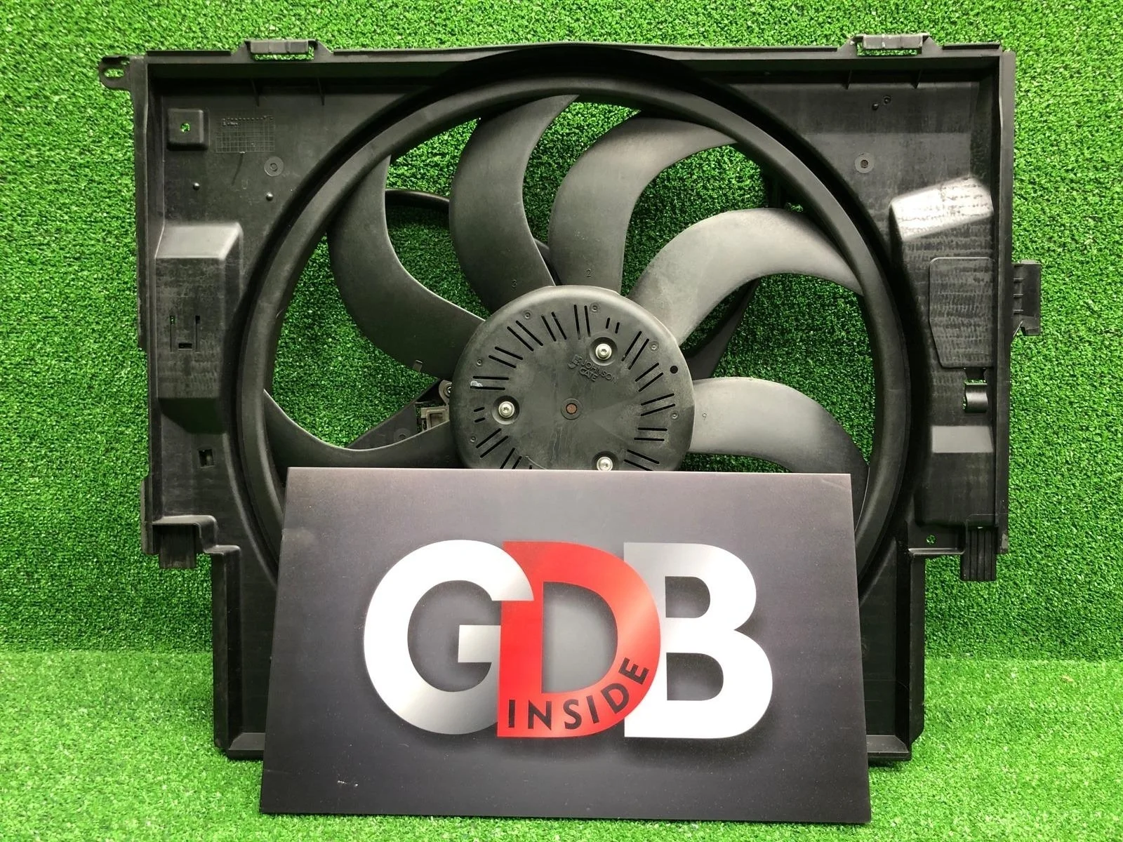 Вентилятор радиатора Bmw 1 Series 28.04.2012 17427640509 F20 N13B16A