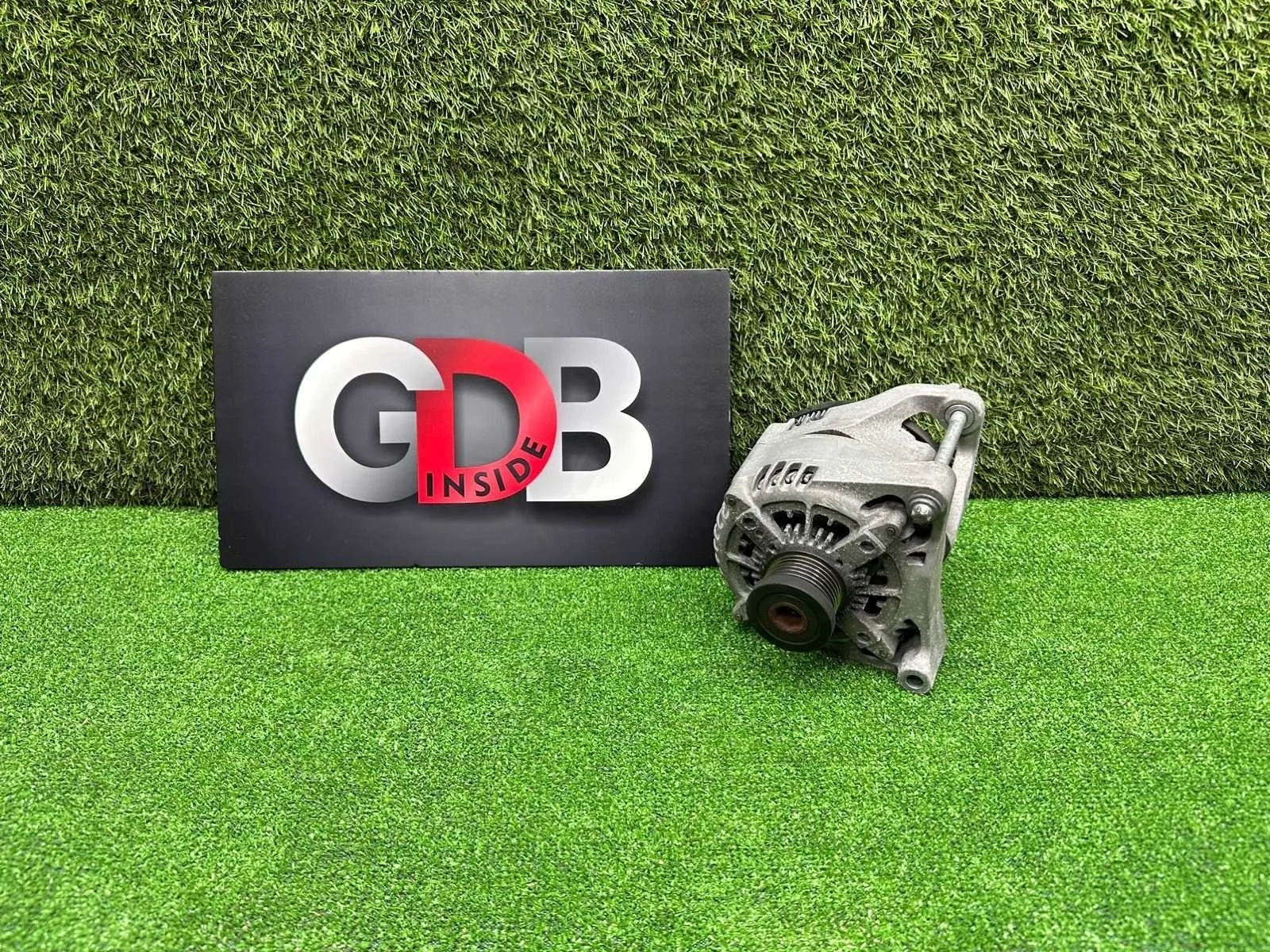 Генератор BMW 5 series 2011 12317605061 F10 N20B20B